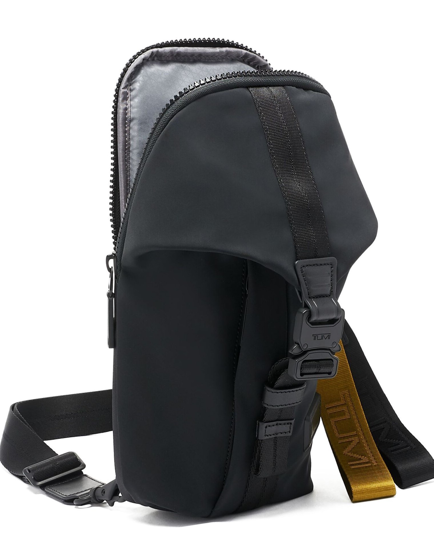 TÚI ĐEO TRƯỚC NGỰC TUMI TAHOE BOZEMAN SLING BAG BLACK 1253781041 2
