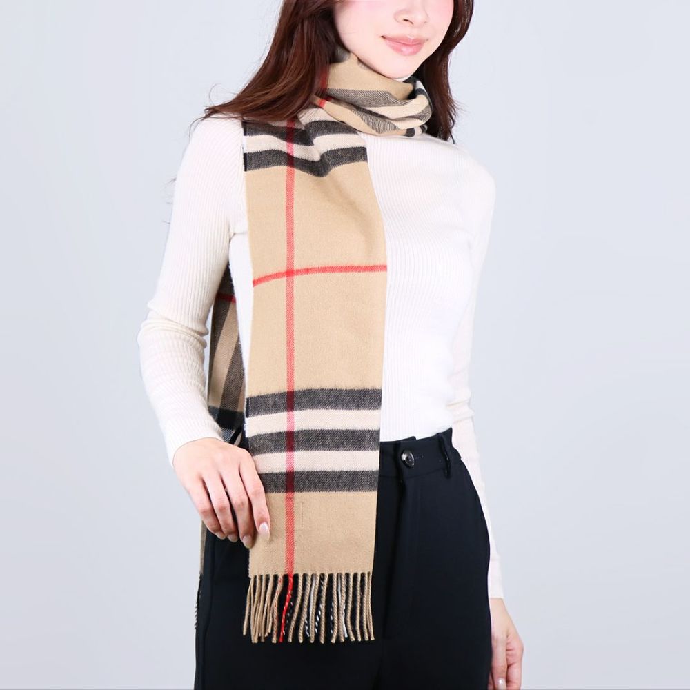 Khăn choàng Burberry Check Cashmere Scarf Arc Beige 5