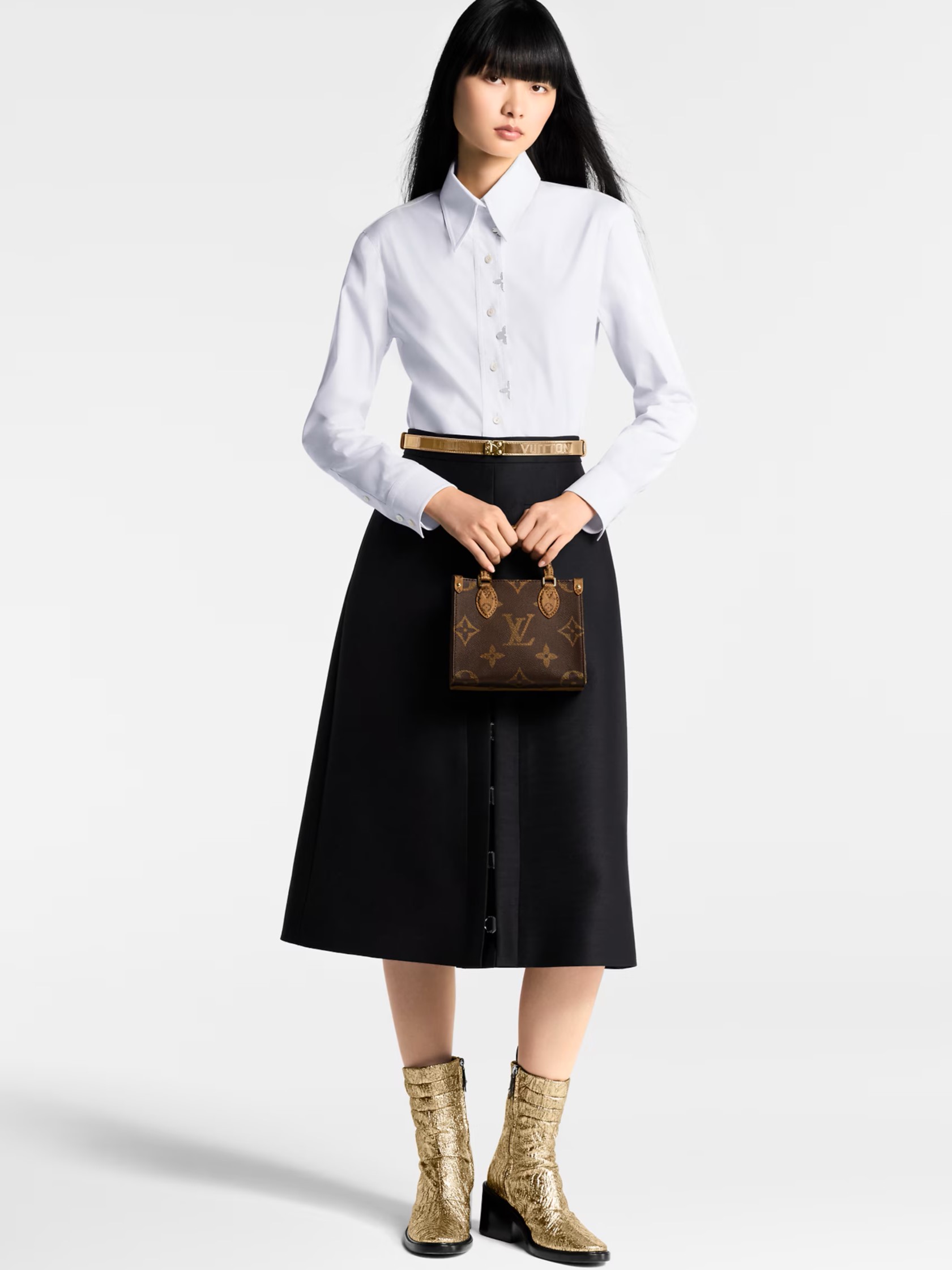 Túi đeo chéo nữ Louis Vuitton OnTheGo BB Monogram Reverse M46839 3