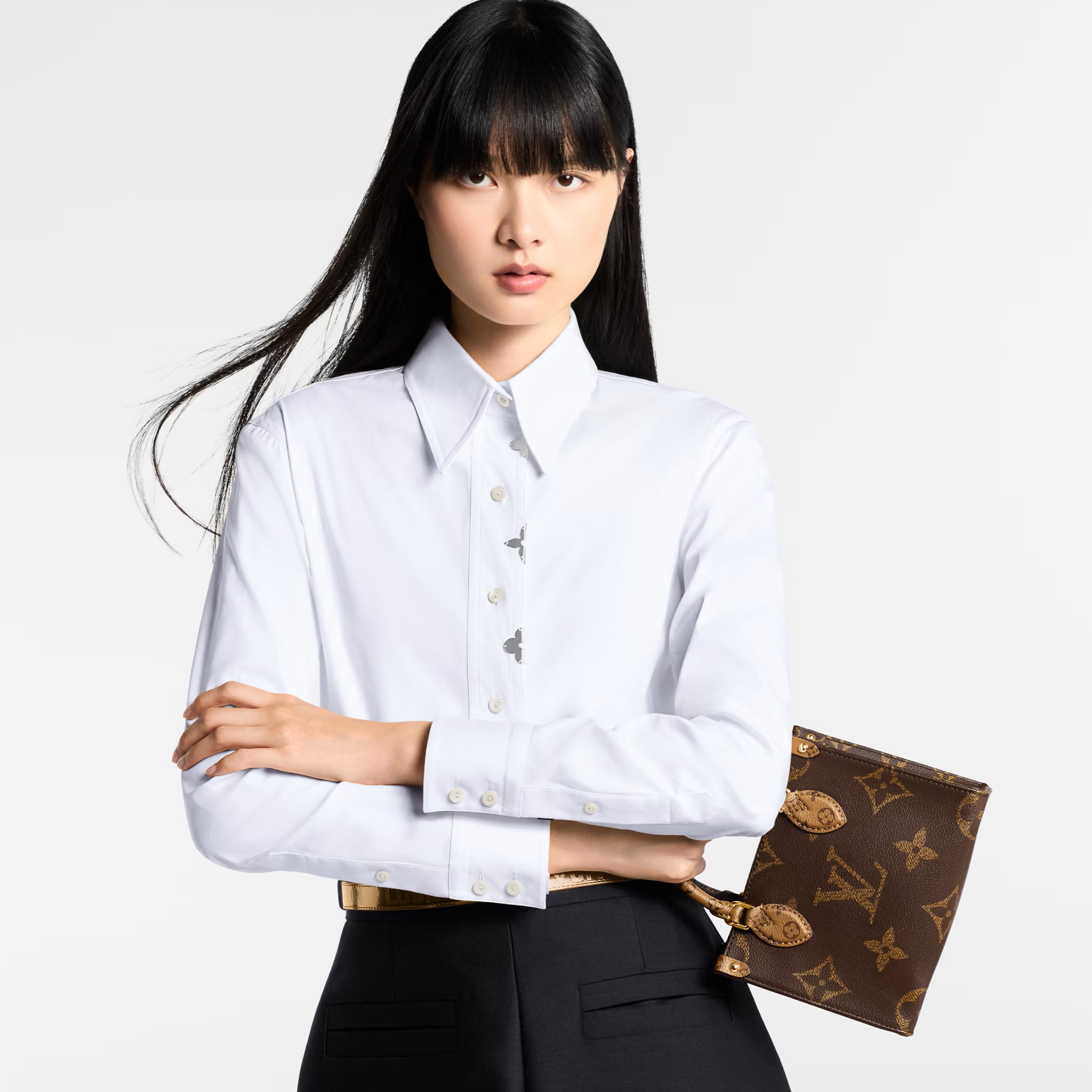 Túi đeo chéo nữ Louis Vuitton OnTheGo BB Monogram Reverse M46839 5