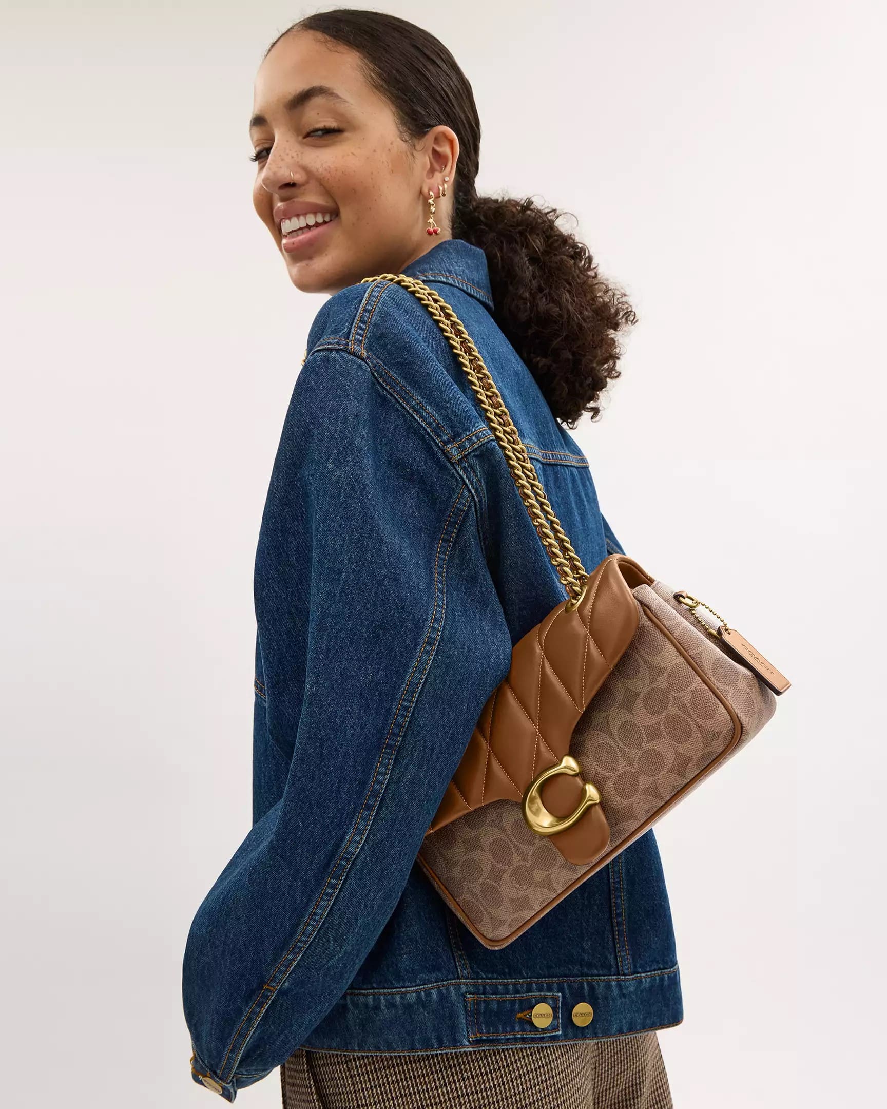 Túi đeo chéo Coach Tabby Shoulder Bag 26 In Signature Canvas With Quilting Brass Tan Brown CY815 6