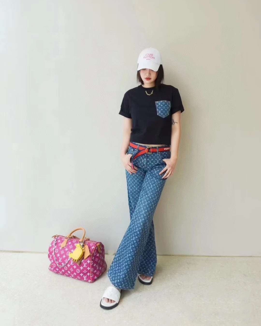 Quần jean dài Louis Vuitton LV x AC Monogram Jeans 1AFYT1 6