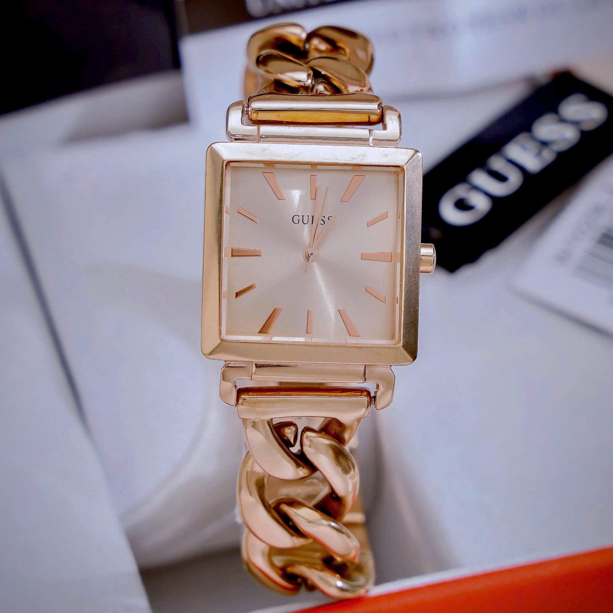 Đồng hồ đeo tay Guess Vanity Rose Gold Dial Rose Gold Steel Strap Watch for Women W1029L3 8