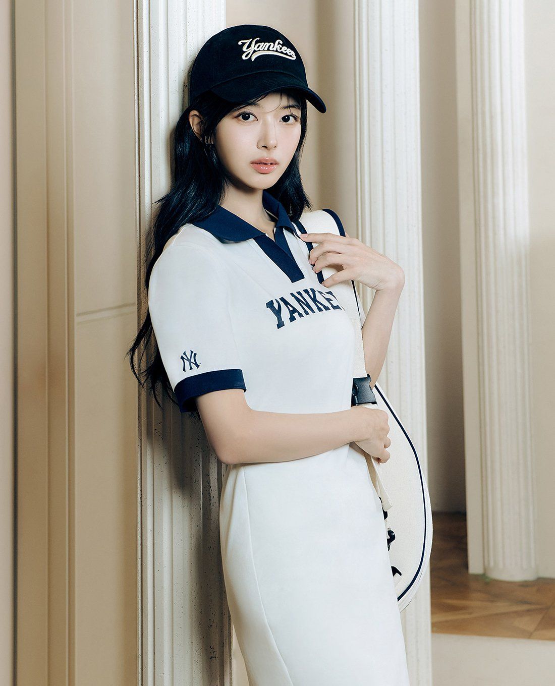 Áo đầm polo MLB Varsity Lettering Pique Dress NY New York Yankees Ivory 3FOPV0143-50IVS 6