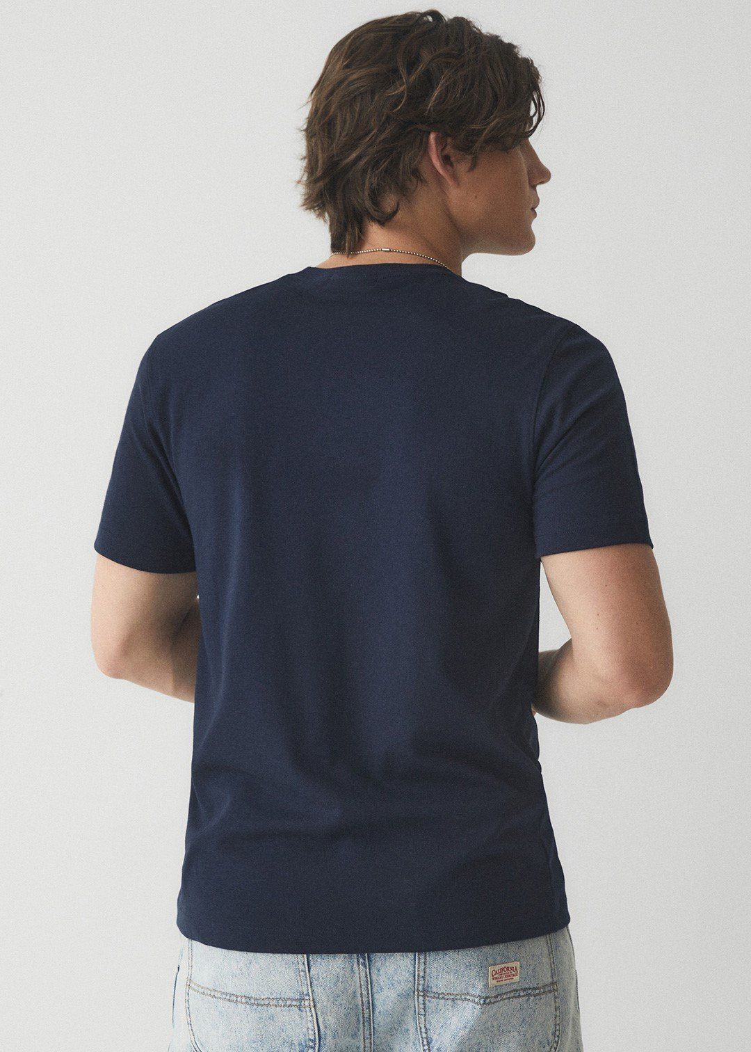 Áo Thun unisex WHOAU Steve Campus Patch WHRPE2492U 3