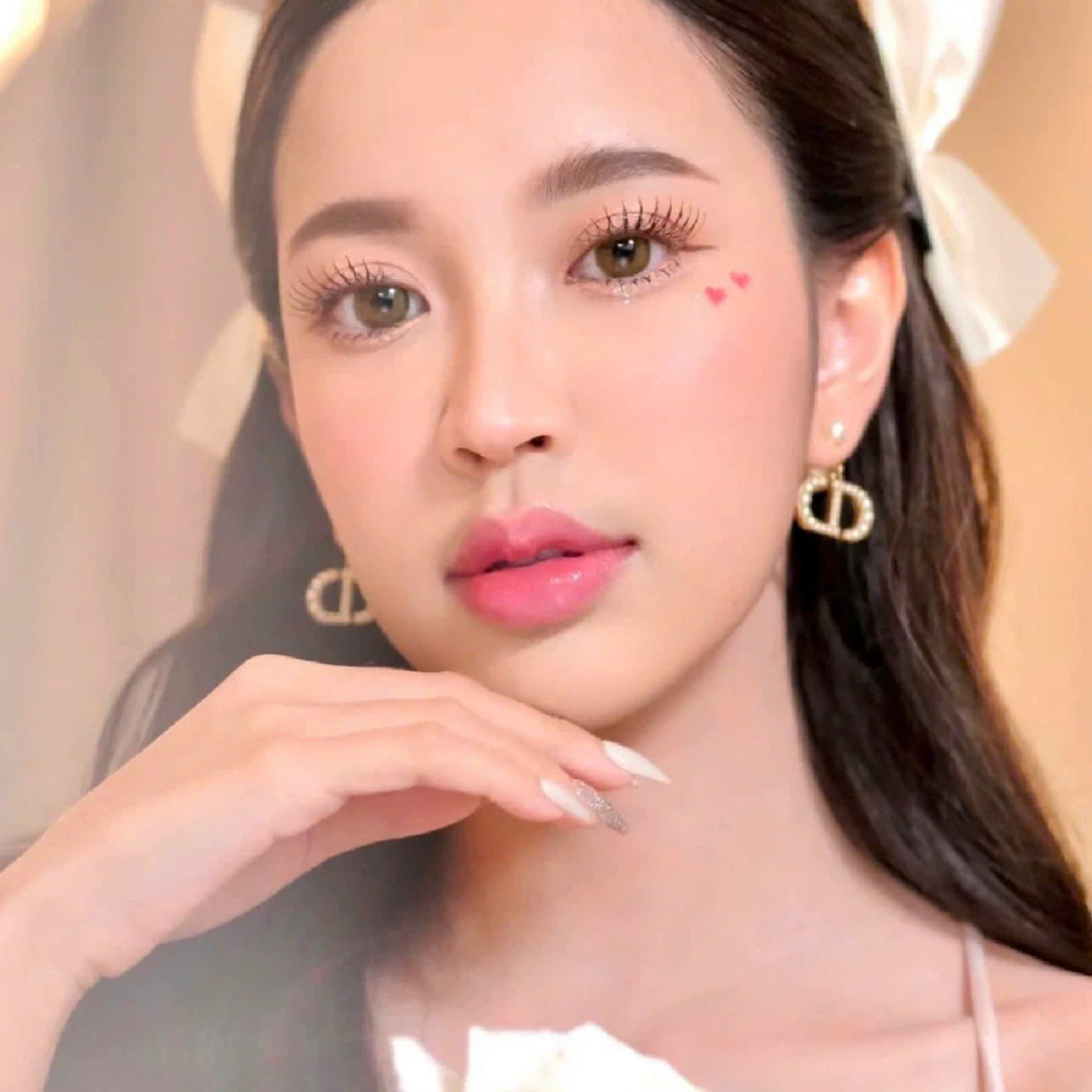 Bông tai Dior Tribales Clip-On Earrings Gold-Finish Metal and White Resin Pearls 5
