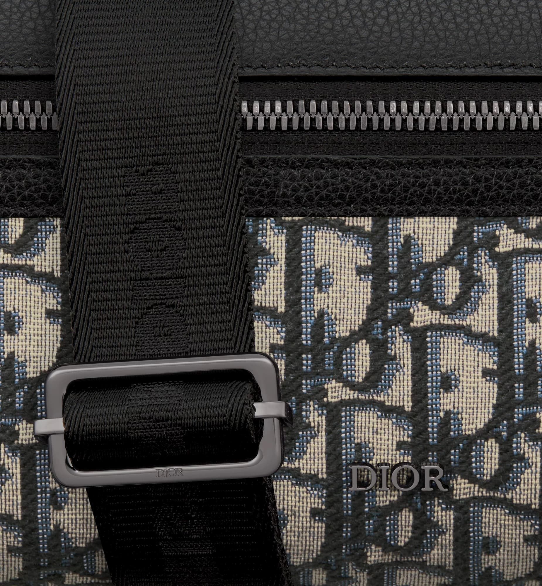 Túi đeo chéo Dior Nam Rider 2.0 Zipped Messenger Bag Beige and Black Dior Oblique Jacquard 1