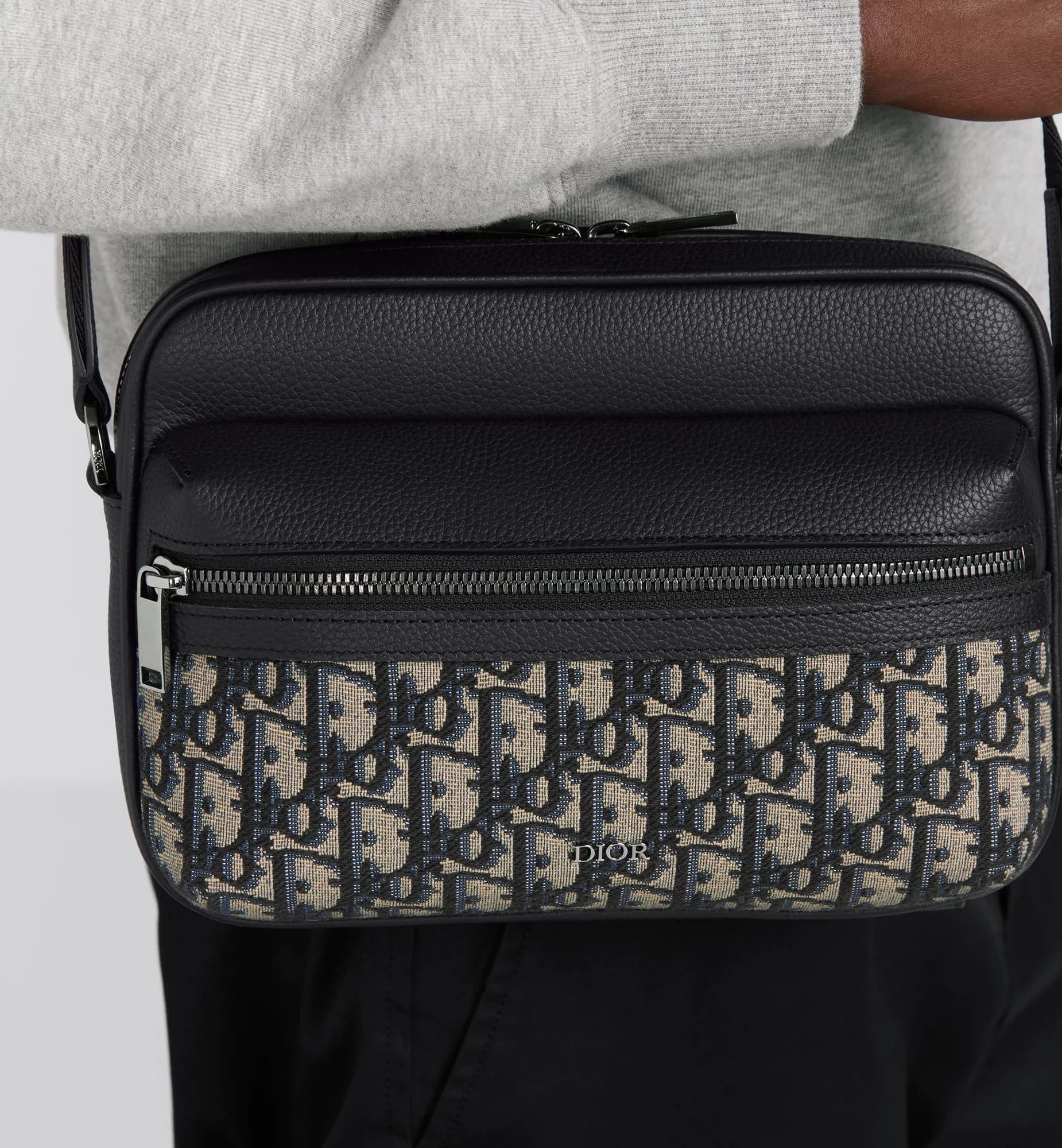 Túi đeo chéo Dior Nam Rider 2.0 Zipped Messenger Bag Beige and Black Dior Oblique Jacquard 8