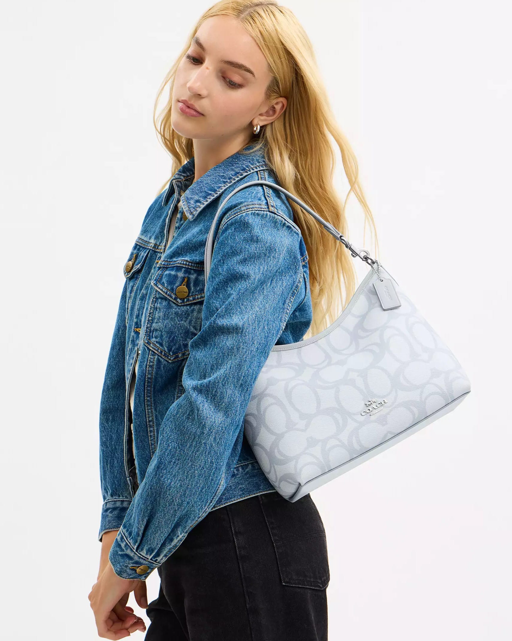 Túi đeo chéo Coach Laurel Shoulder Bag In Sketch Signature Canvas Ice Blue CBH87 7