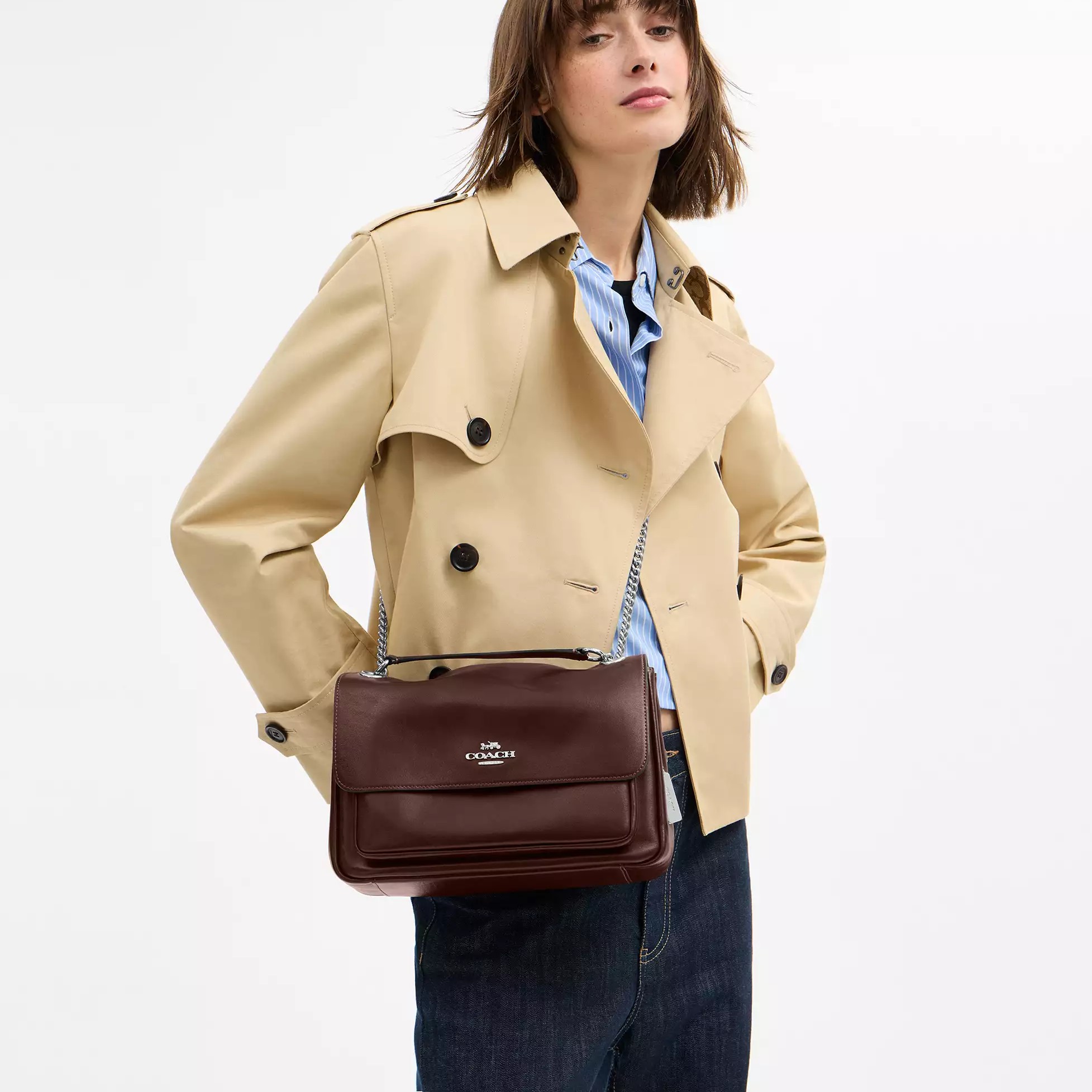 Túi đeo chéo đỏ dây bạc Coach Elodie Crossbody Bag Maple CCF09 8