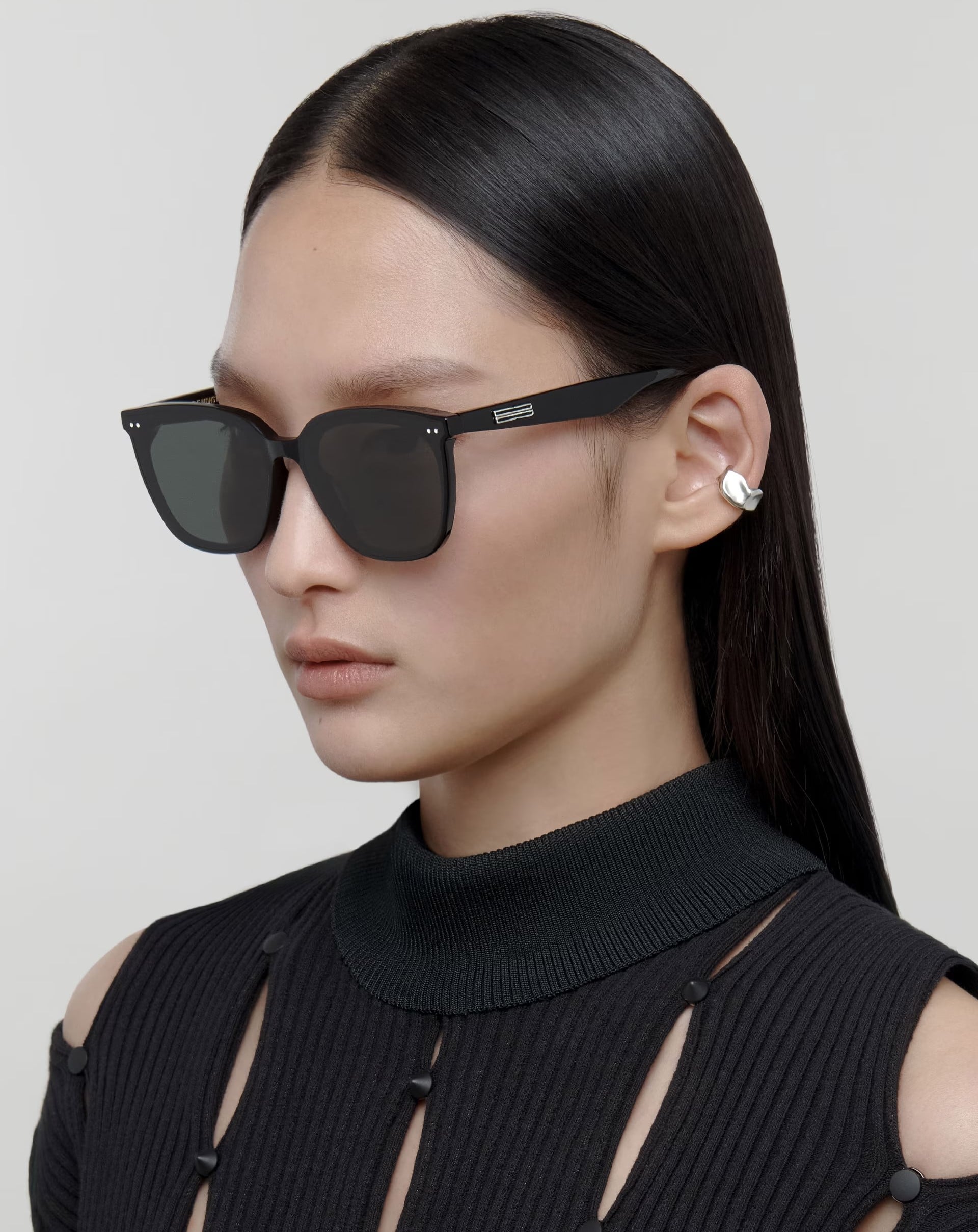 KÍNH MÁT THỜI TRANG GENTLE MONSTER HEIZER 01 BLACK LENSES SQUARE SHAPE BLACK ACETATE FRAME 6