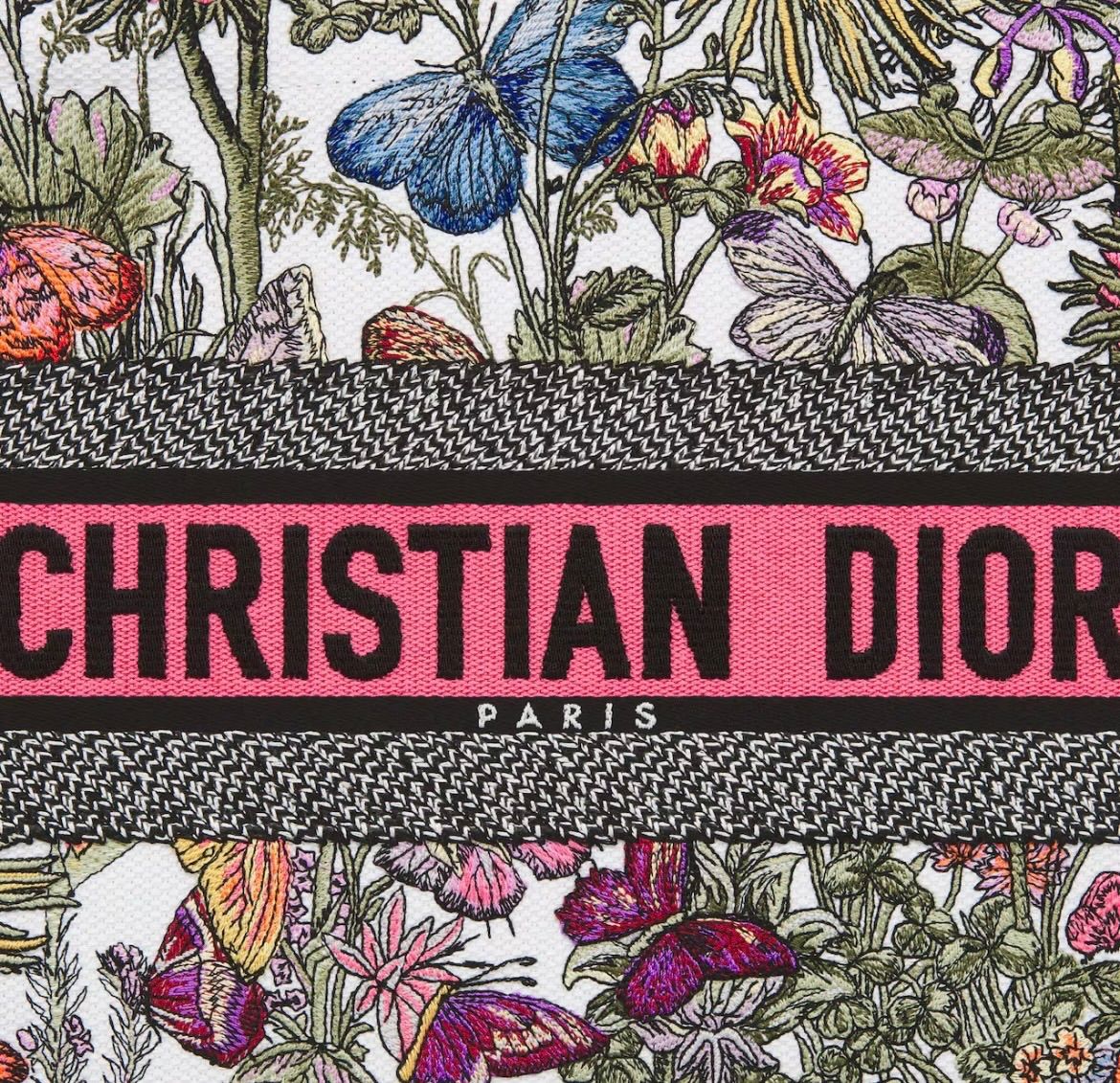 Túi nữ Medium Christian Dior Book Tote Mexico Millefiori Embroidery 1