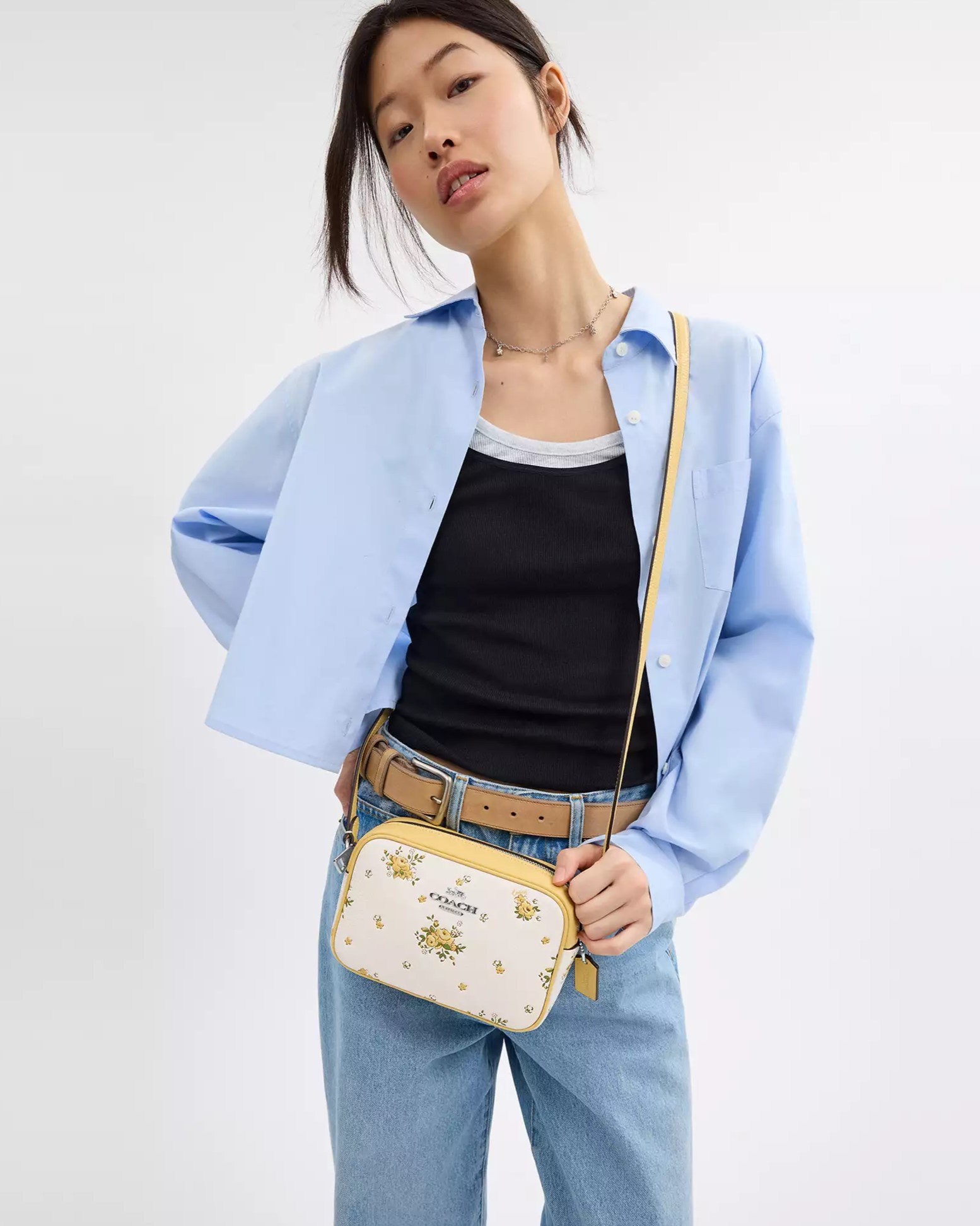 Túi đeo chéo Coach Mini Jamie Camera Bag With Floral Print CAQ38 6
