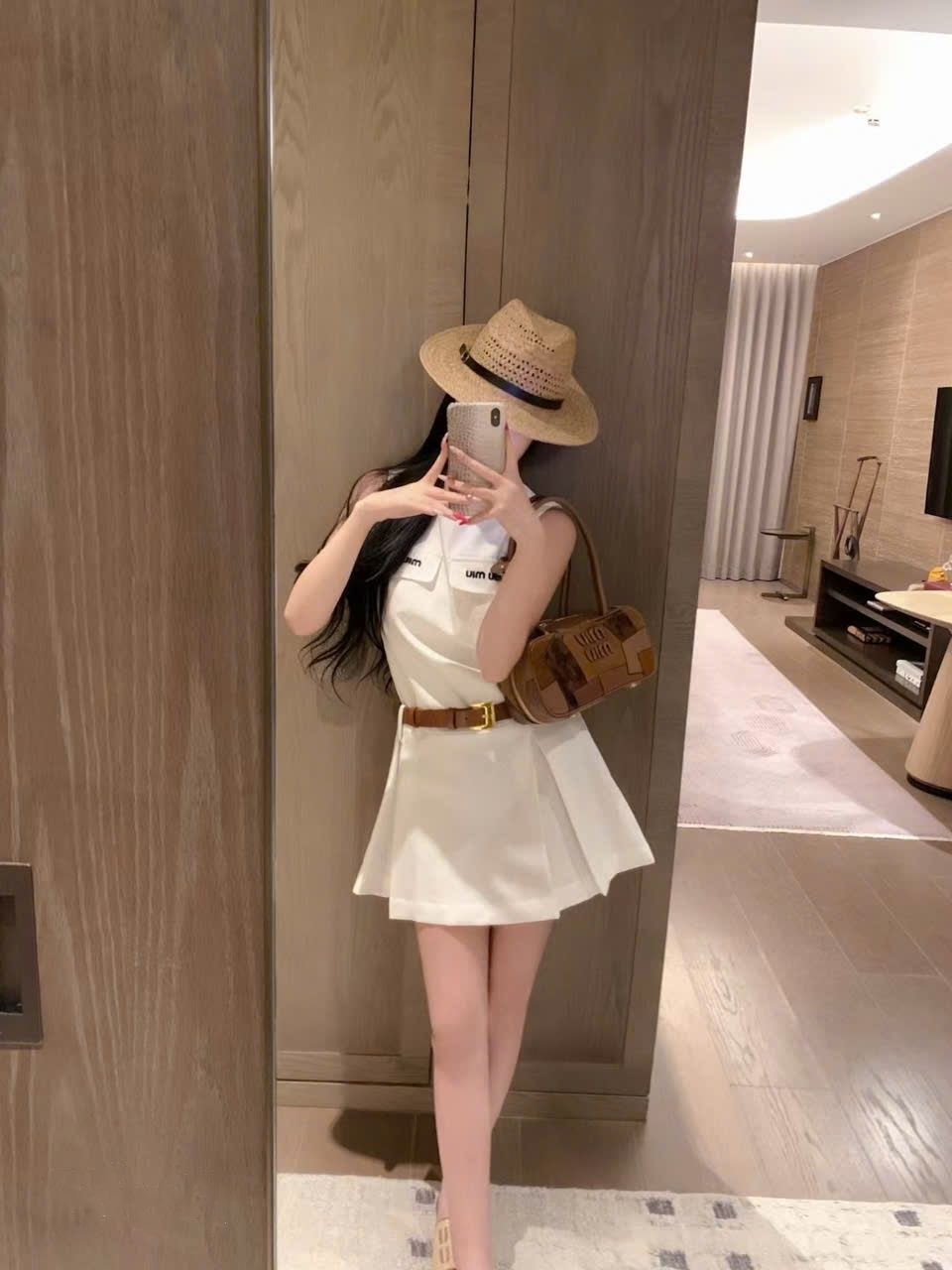 Áo đầm nữ Miu Miu kèm đai 9