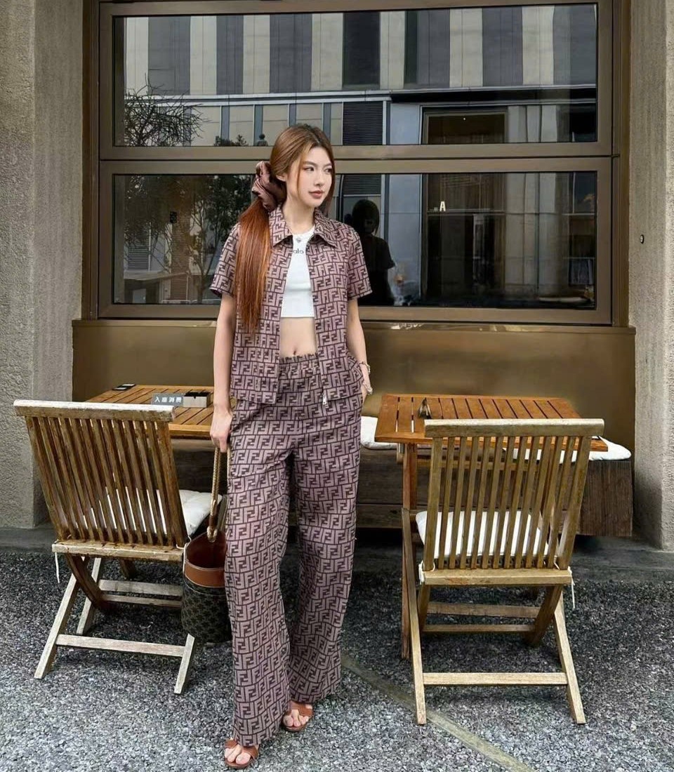 Combo bộ áo tay ngắn quần dài Fendi 3