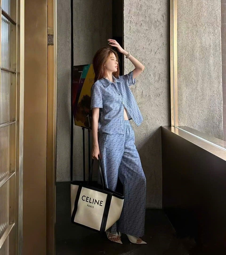 Combo bộ áo tay ngắn quần dài Fendi 9