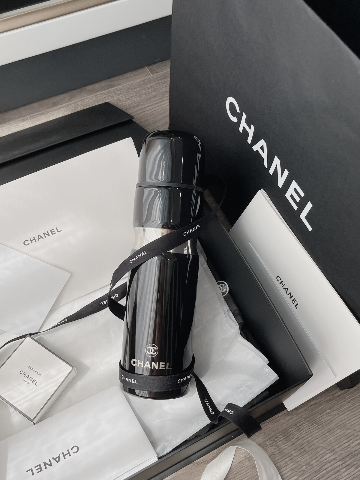 LY GIỮ NHIỆT IN LOGO CHANEL  Vinaly Gift