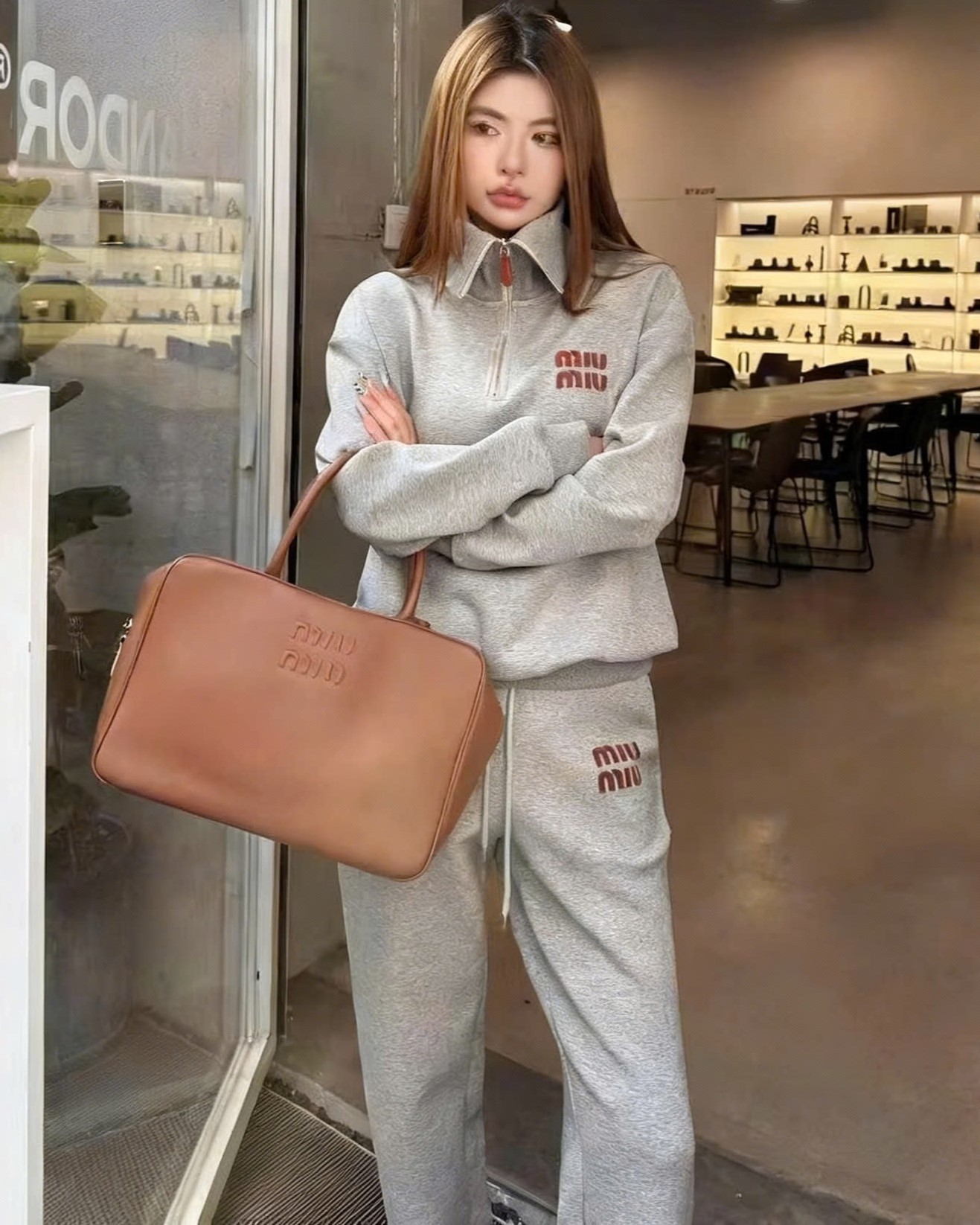 Combo nỉ áo quần dài Miu Miu 19