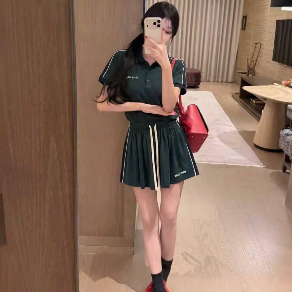 Combo áo có cổ váy xếp ly thun xanh lá Miu Miu 5