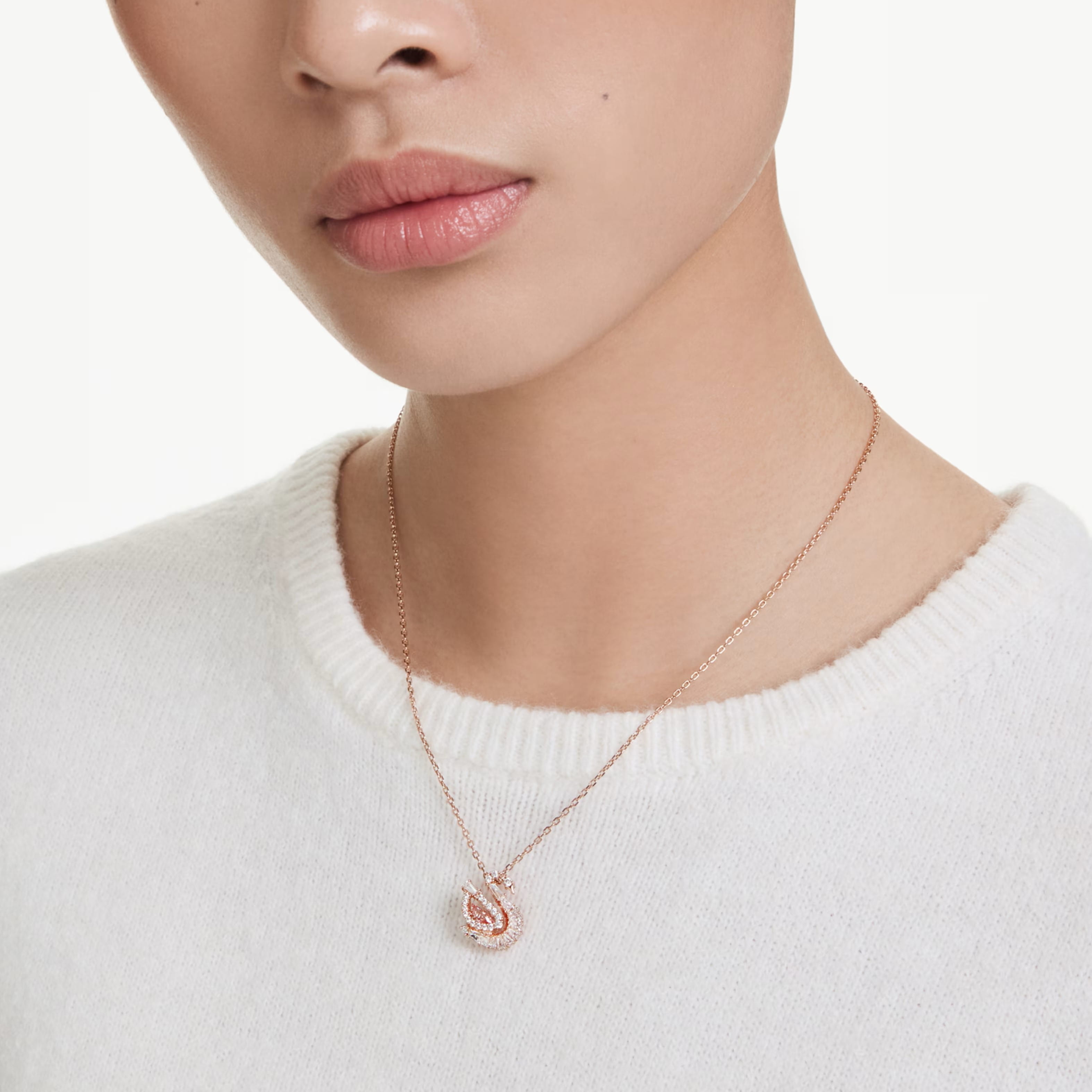 Dây chuyền nữ thời trang Swarovski Thiên Nga Swan Pendant Mixed Cuts Swan Pink 5732414 4