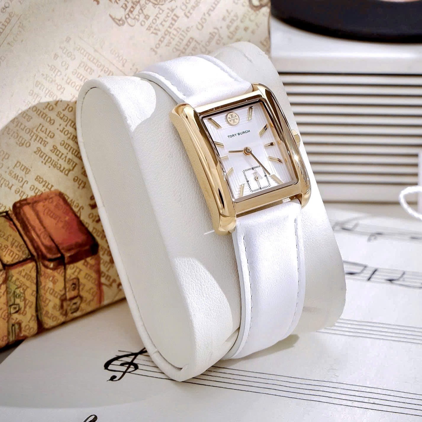 Đồng hồ đeo tay nữ Tory Burch Womens The Eleanor Ivory Leather Strap Watch TBW1028 15