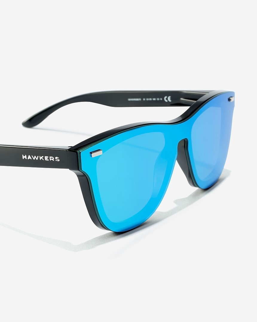 KÍNH MÁT HAWKERS CLEAR BLUE ONE VENM HYBRID SHINY BLACK FRAME AND BLUE SKY MIRRORED MASK LENS 3