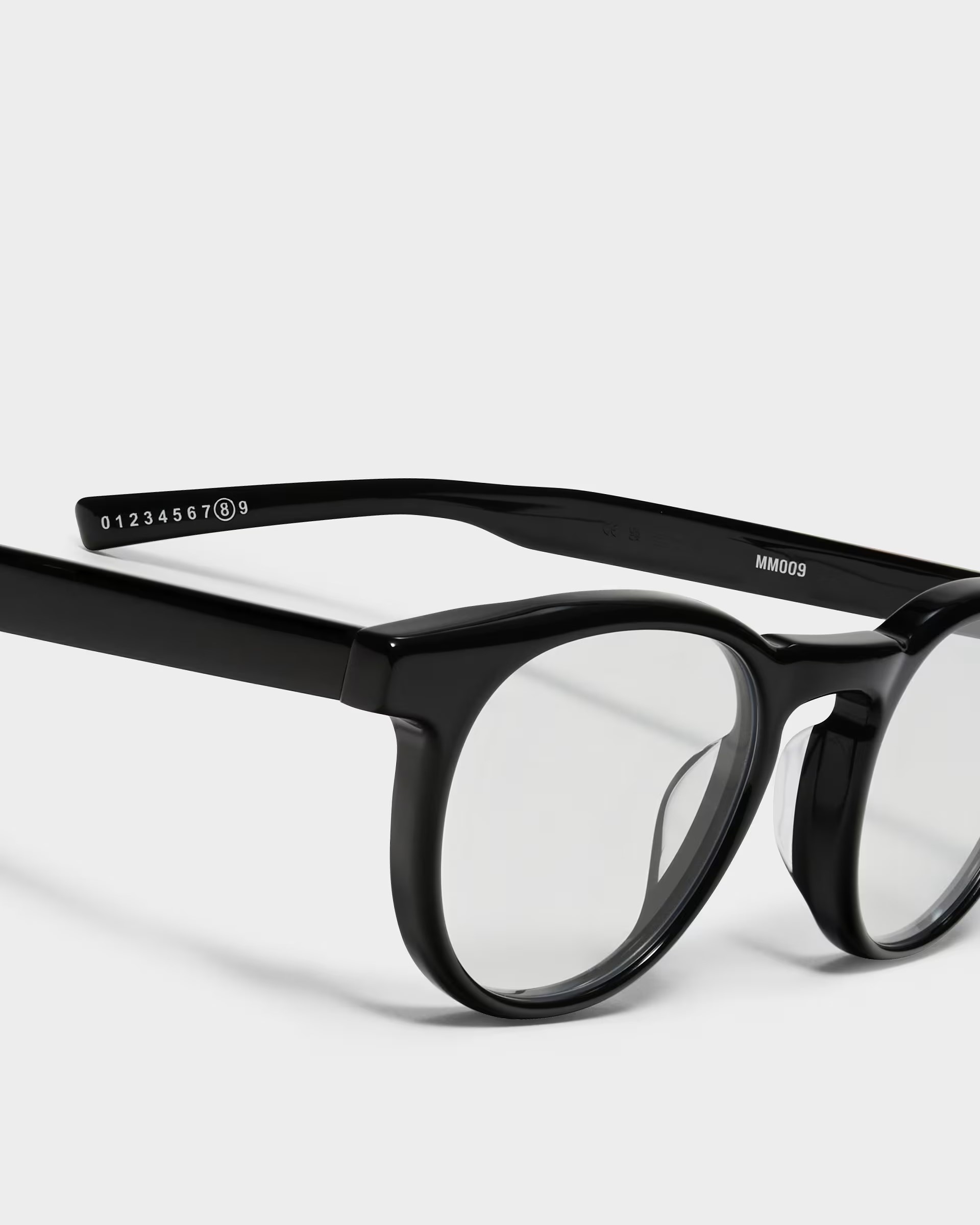 KÍNH MÁT GENTLE MONSTER MAISON MARGIELA MM009 01 CLEAR LENSES BLACK ACETATE FRAME 1