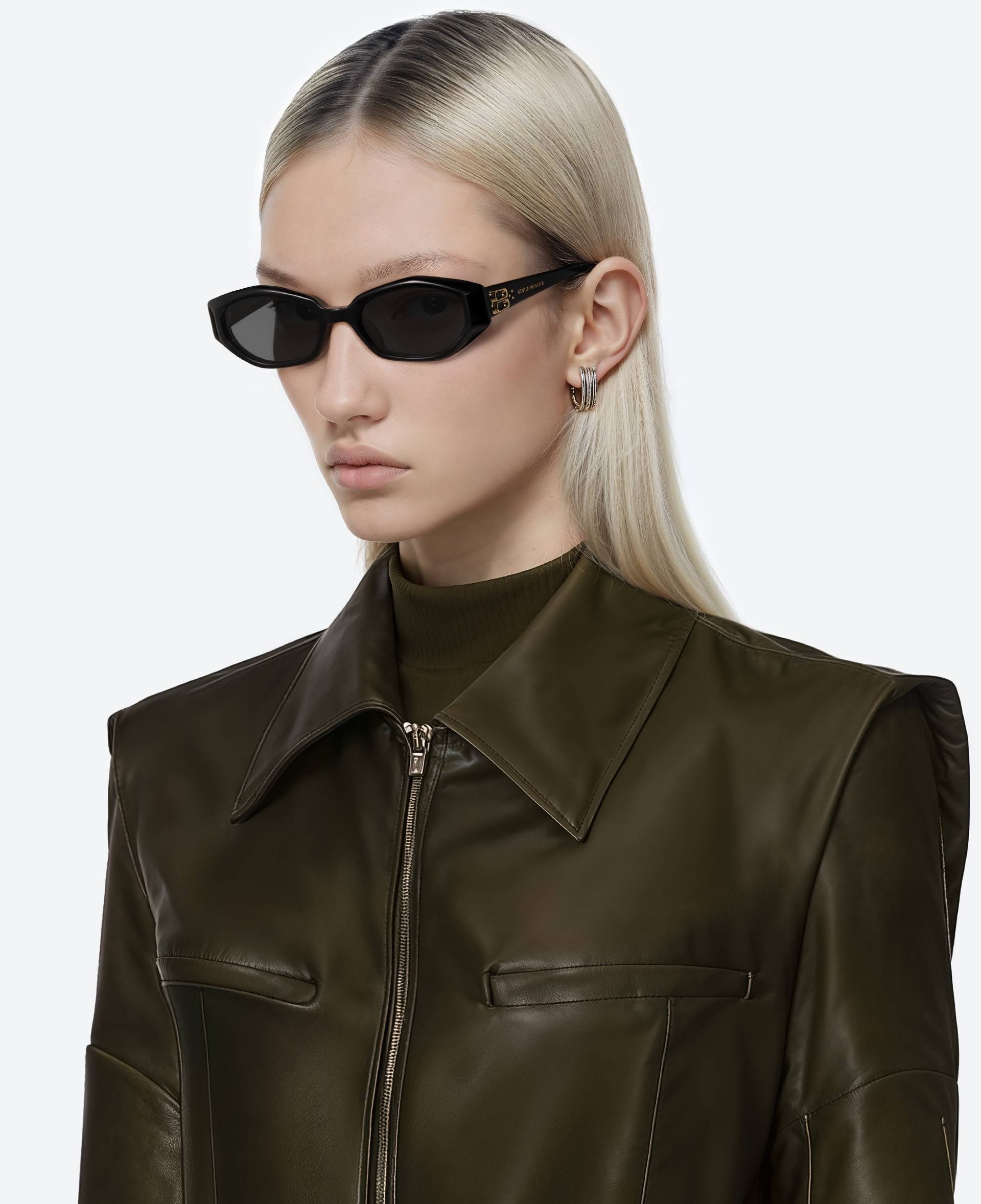 Mắt kính Gentle Monster Miro 01 Gray Lenses Black Acetate Frame 4
