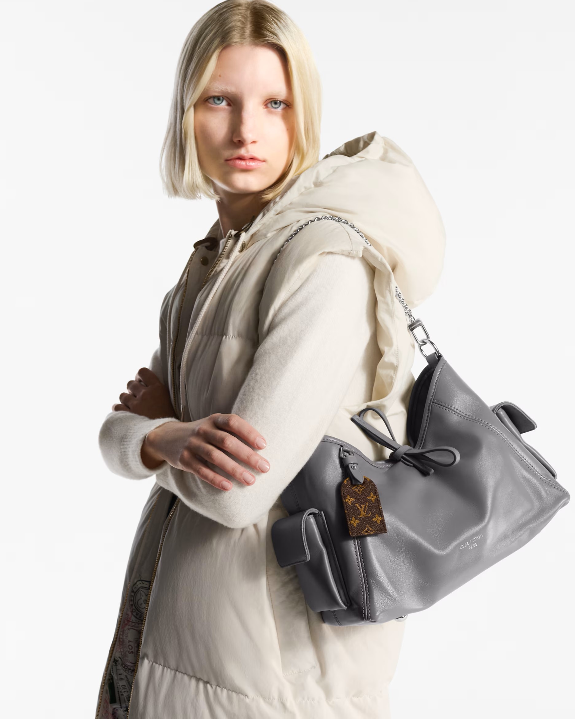 Túi nữ Louis Vuitton CarryAll Cargo PM Gris Trianon M12579 9