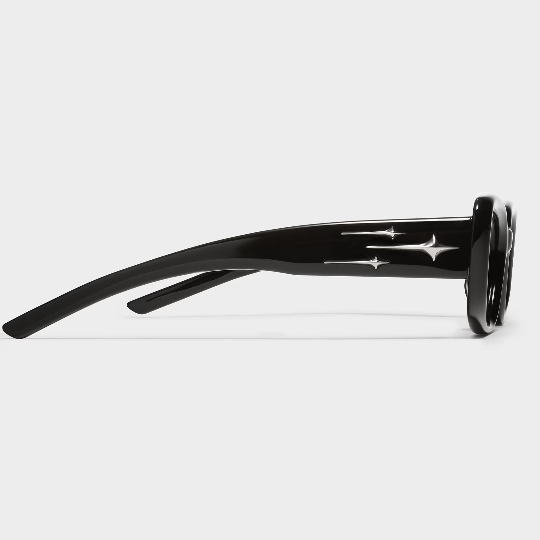 Kính mát Gentle Monster Antena 01 Bold Black Acetate Frame 3