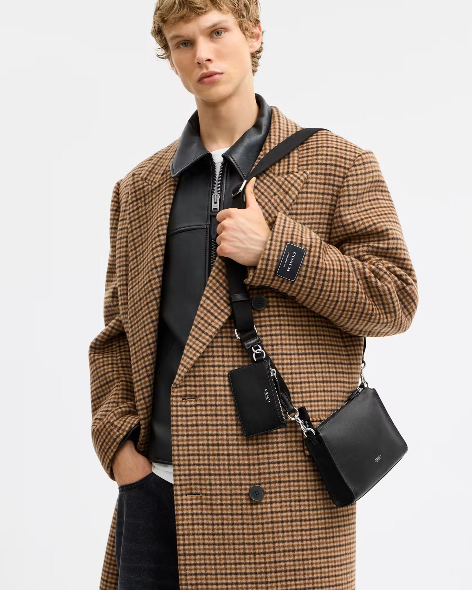 Túi nam đen Coach Harrison Crossbody Bag Black CFT70 6