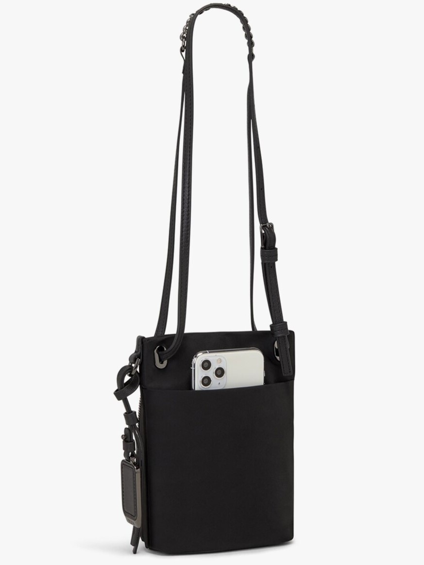 Túi đeo điện thoại Tumi Voyageur Dominica Crossbody Bag Black Gunmetal 3