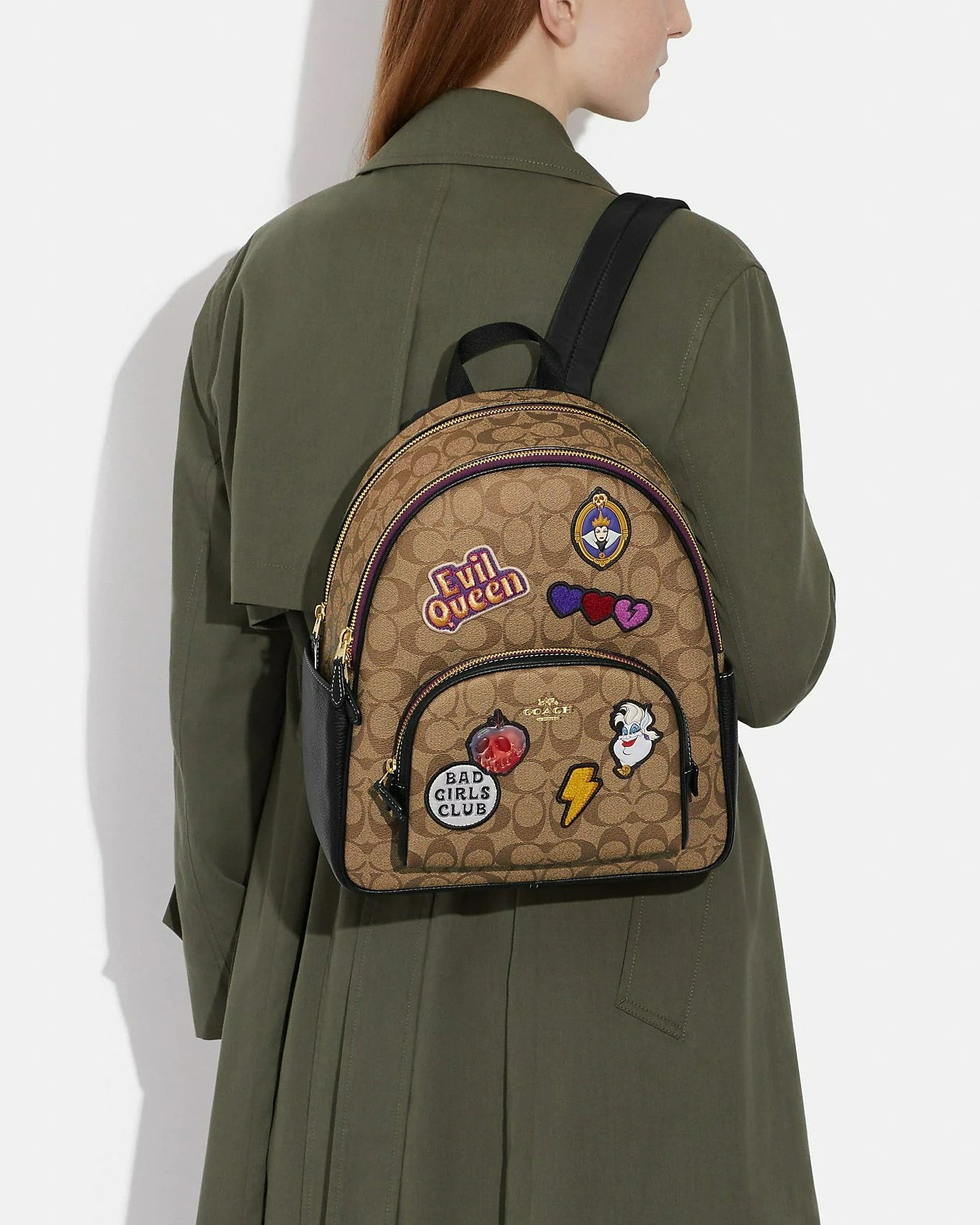 BALO NÂU COACH DISNEY X COACH COURT BACKPACK IN SIGNATURE CANVAS WITH EVIL QUEEN BAD GIRLS CLUB PATCHES 4