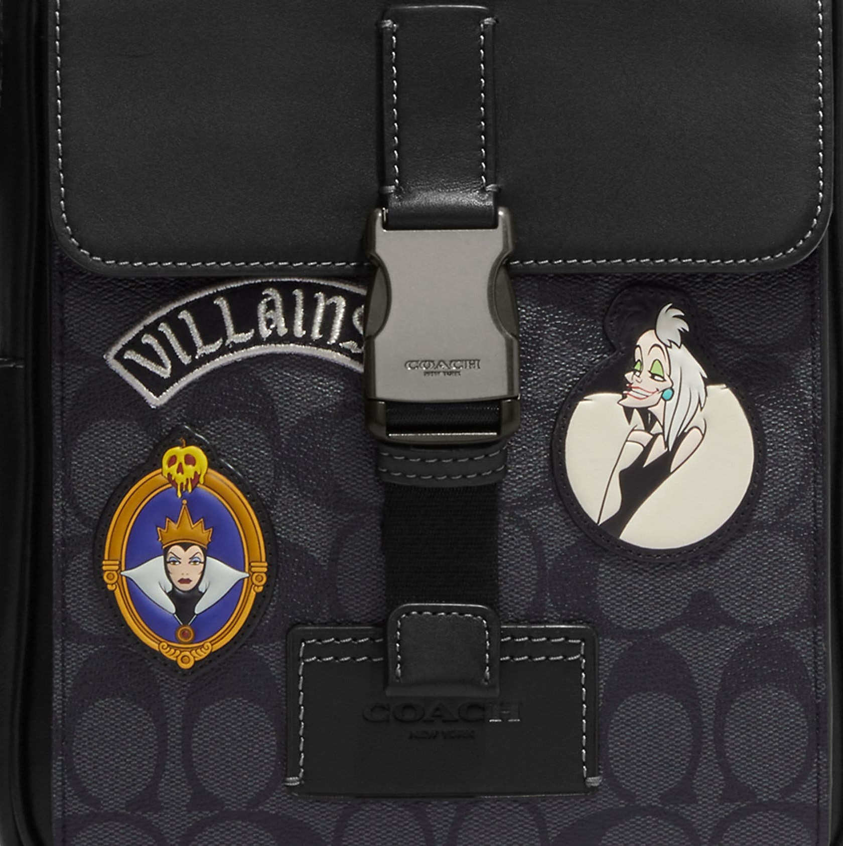TÚI ĐEO VAI COACH NAM DISNEY X COACH TRACK PACK IN SIGNATURE CANVAS WITH PATCHES 3