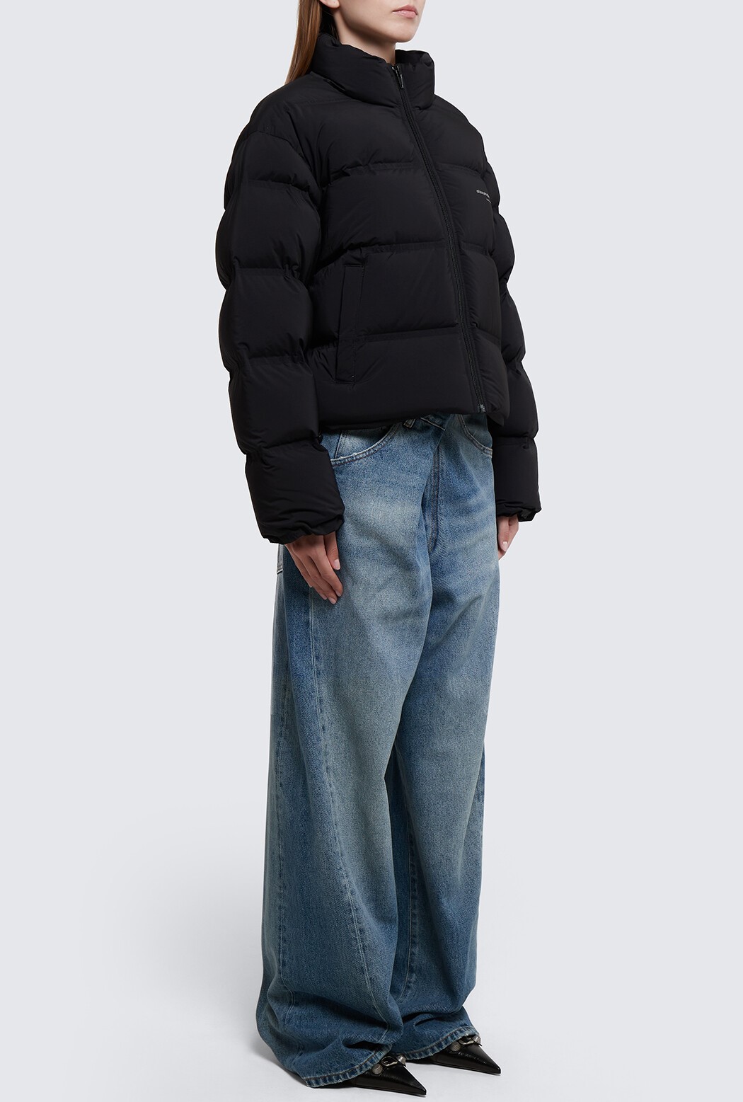 ÁO PHAO MÀU ĐEN NỮ ALEXANDER WANG REFLECTIVE LOGO DETAIL CROPPED PUFFER COAT 13