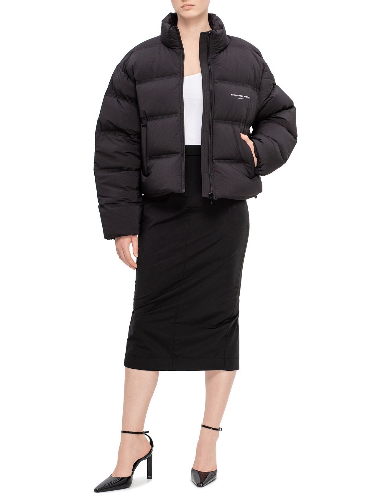 ÁO PHAO MÀU ĐEN NỮ ALEXANDER WANG REFLECTIVE LOGO DETAIL CROPPED PUFFER COAT 14