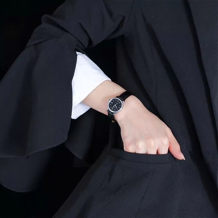 Đồng hồ đeo tay nữ Tissot T-Classic Le Locle Automatic Lady T41.1.123.57 7