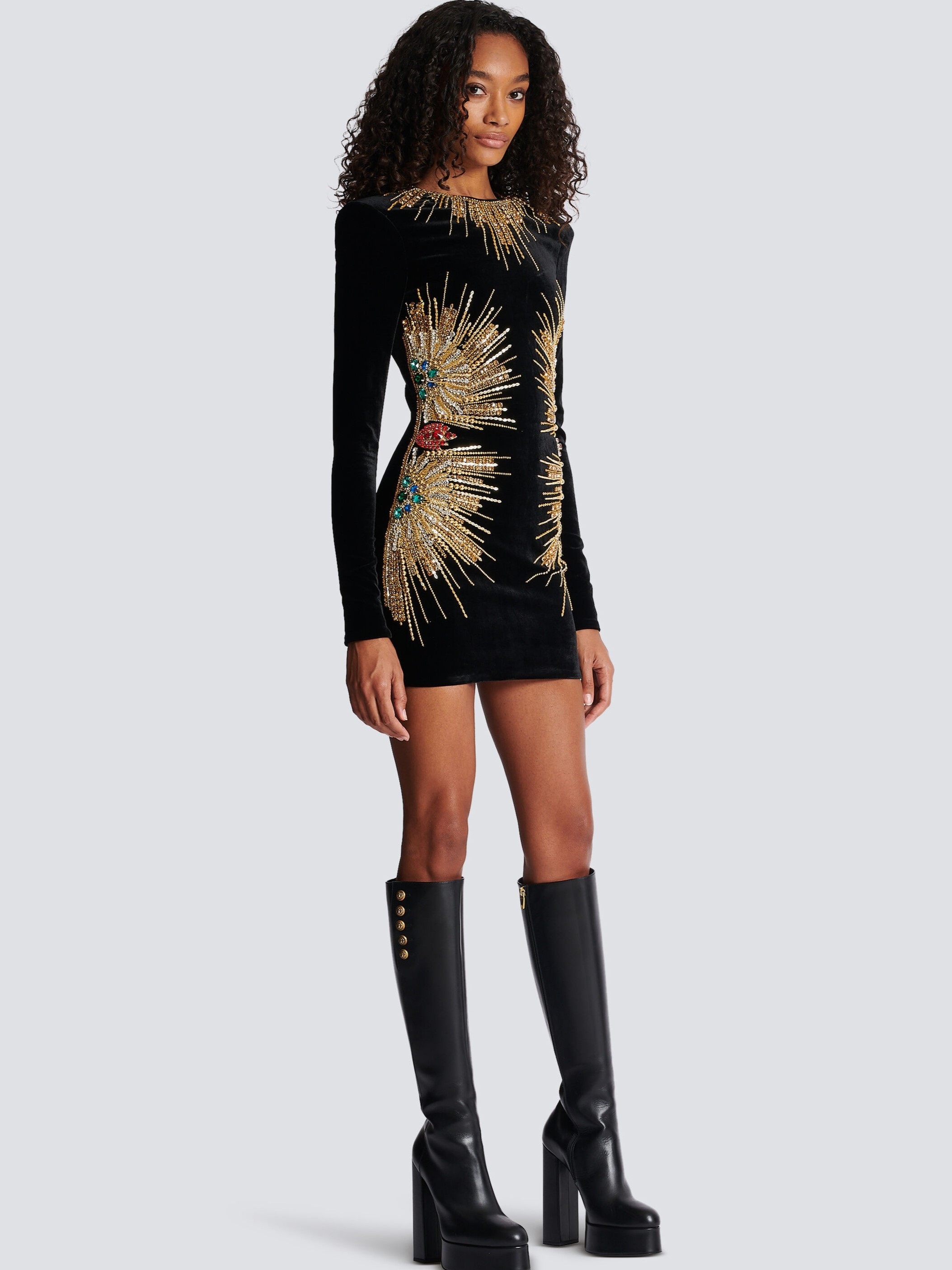 Áo đầm nhung đen Balmain Dress With Pearl And Sequin Embroidery 9