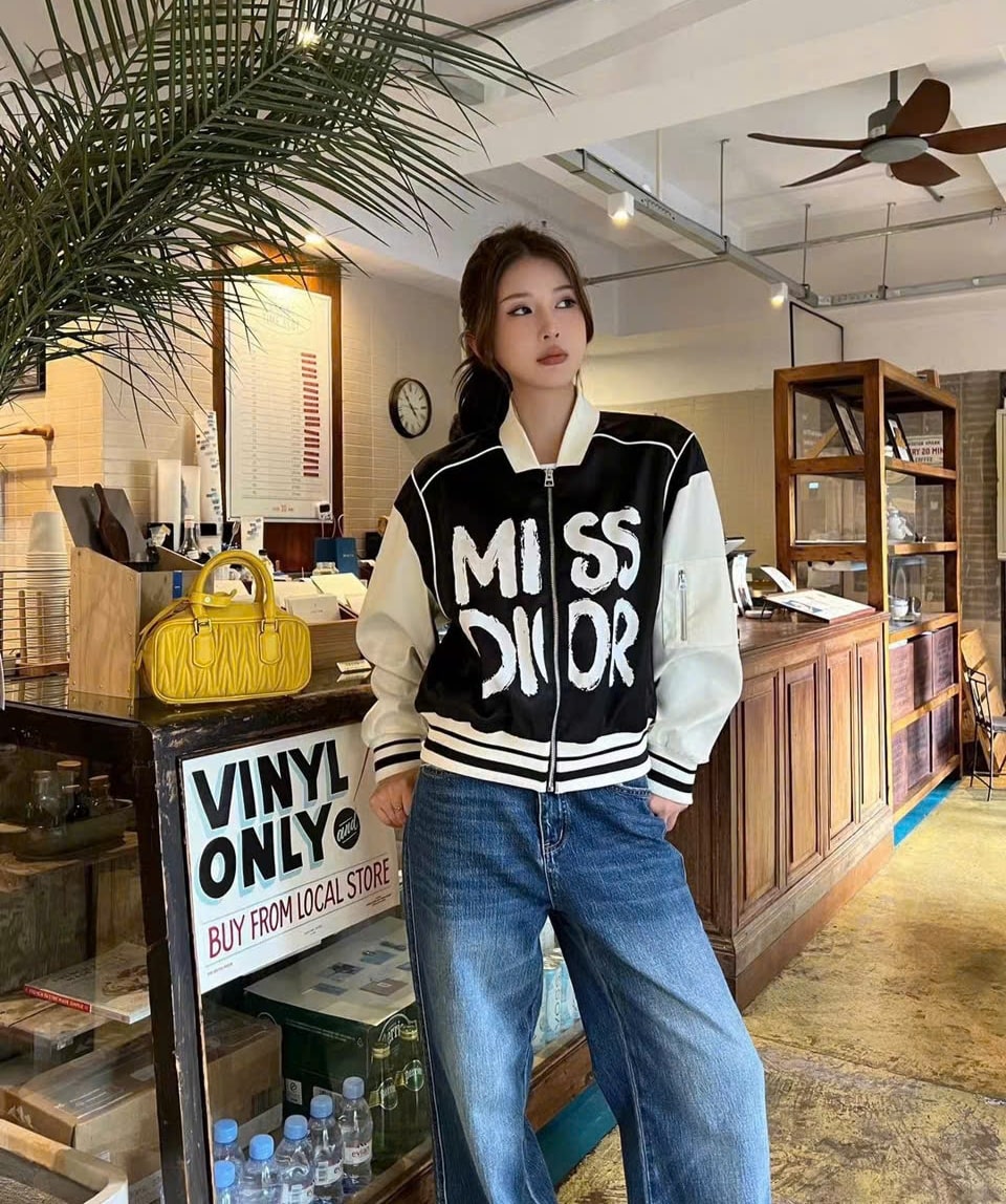 Áo khoác tay dài Miss Dior 4