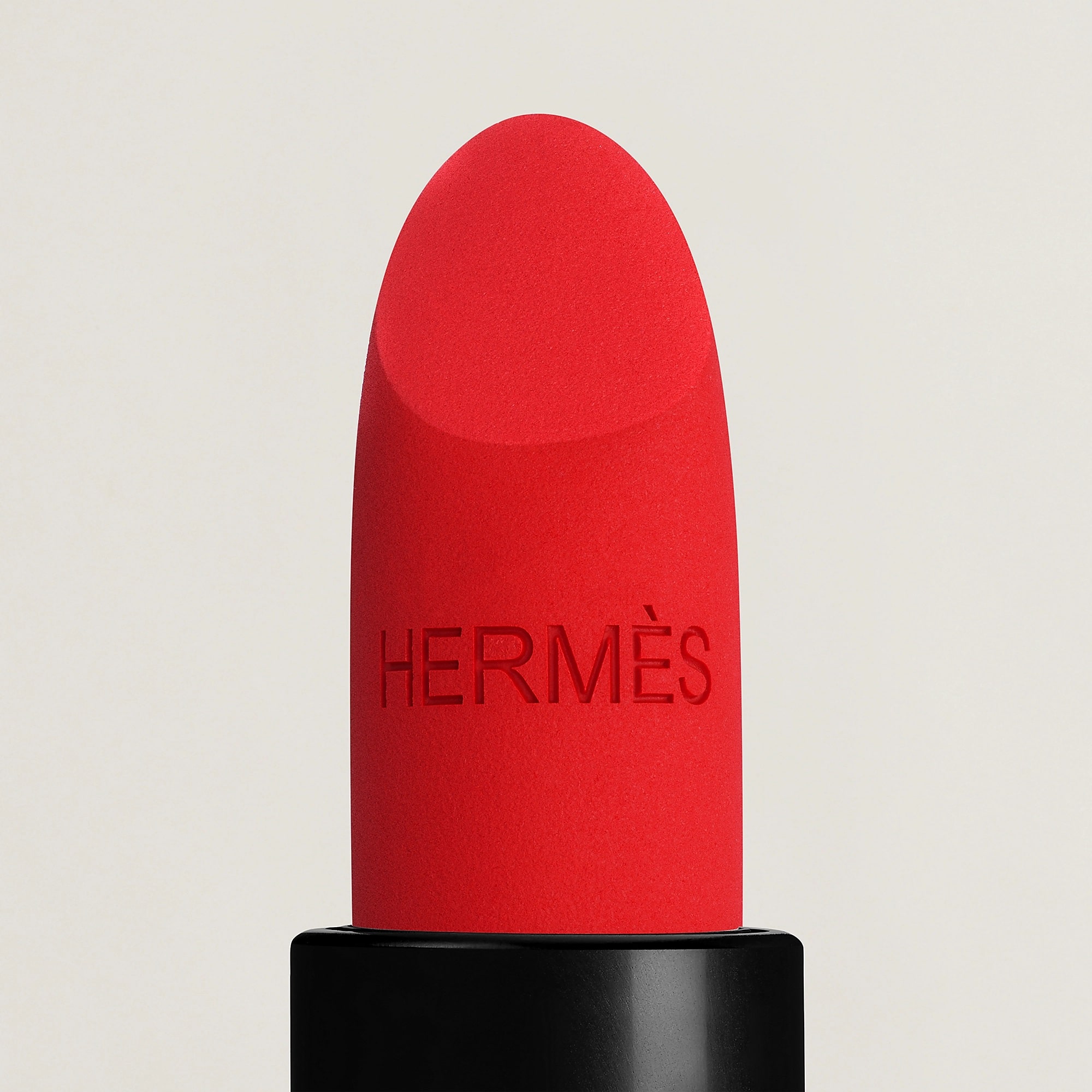 Son môi Rouge Hermès Rouge À Lèvres Mat Matte Lipstick 64 Rouge Casaque màu Đỏ Tươi 3