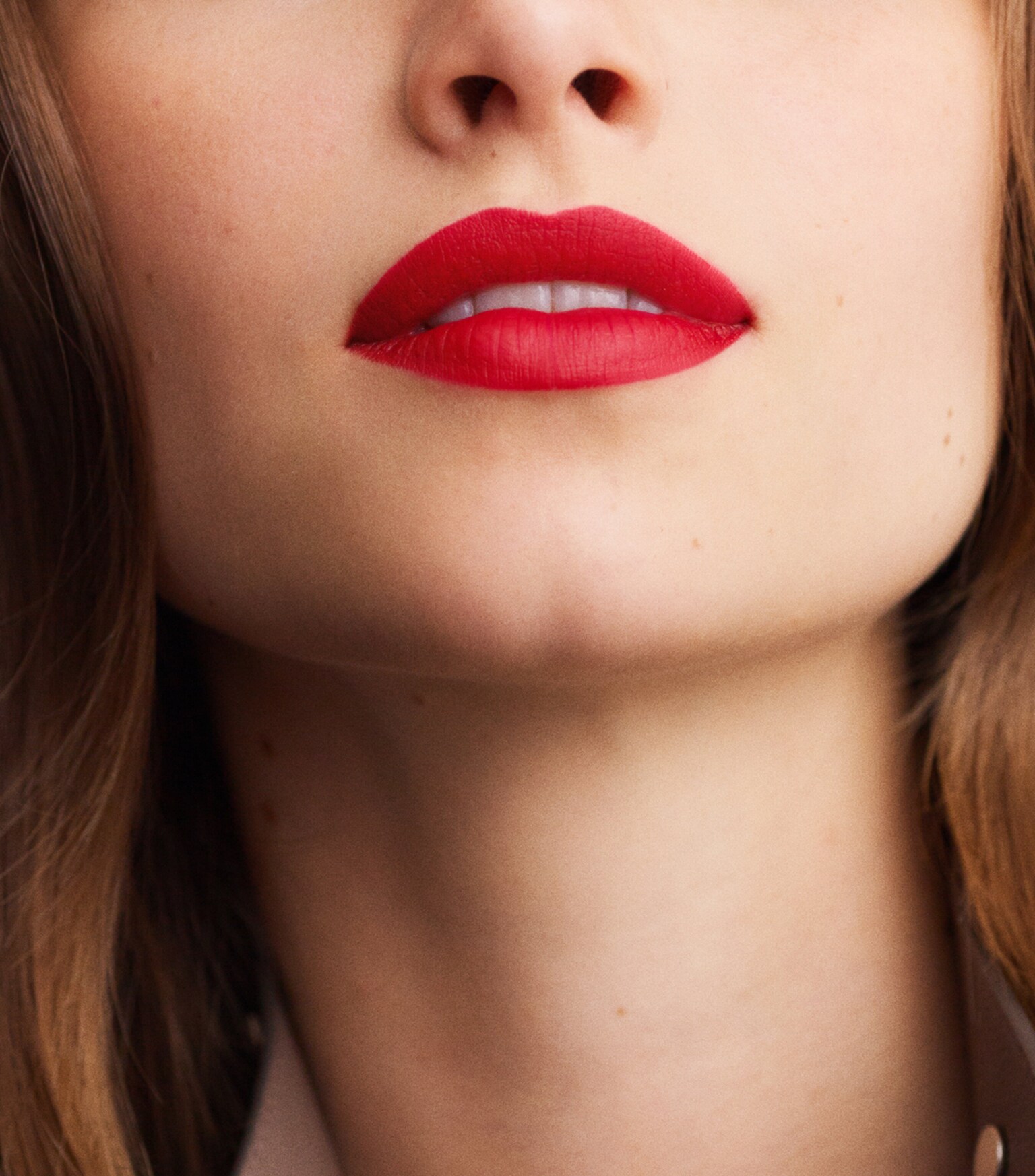 Son môi Rouge Hermès Rouge À Lèvres Mat Matte Lipstick 64 Rouge Casaque màu Đỏ Tươi 9