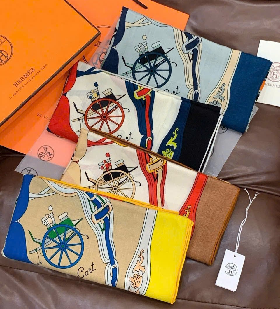 Khăn lụa vuông Hermes Palonniers Scarf 9