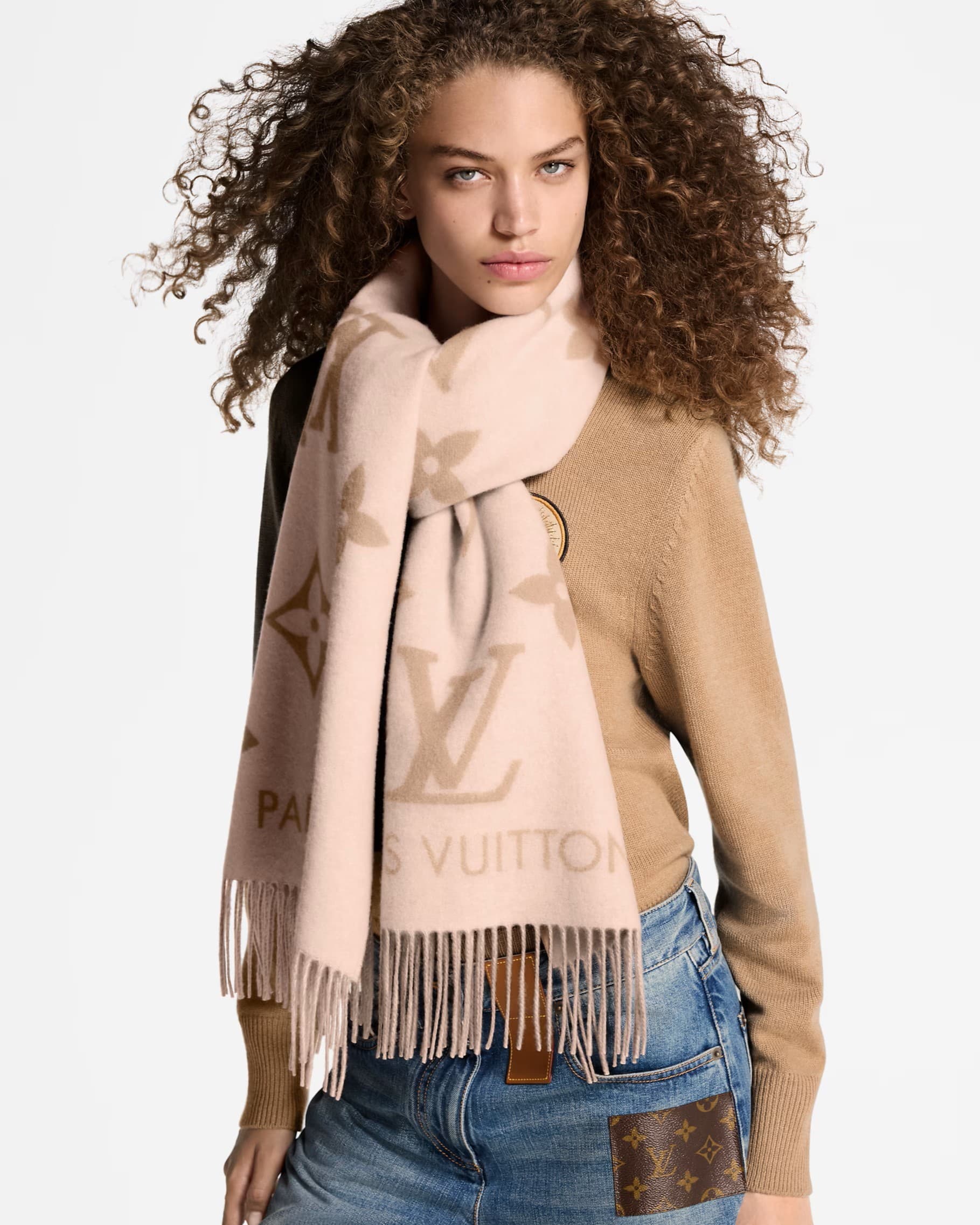 Khăn Quàng hồng Louis Vuitton Reykjavik Scarf Beige Rose 9