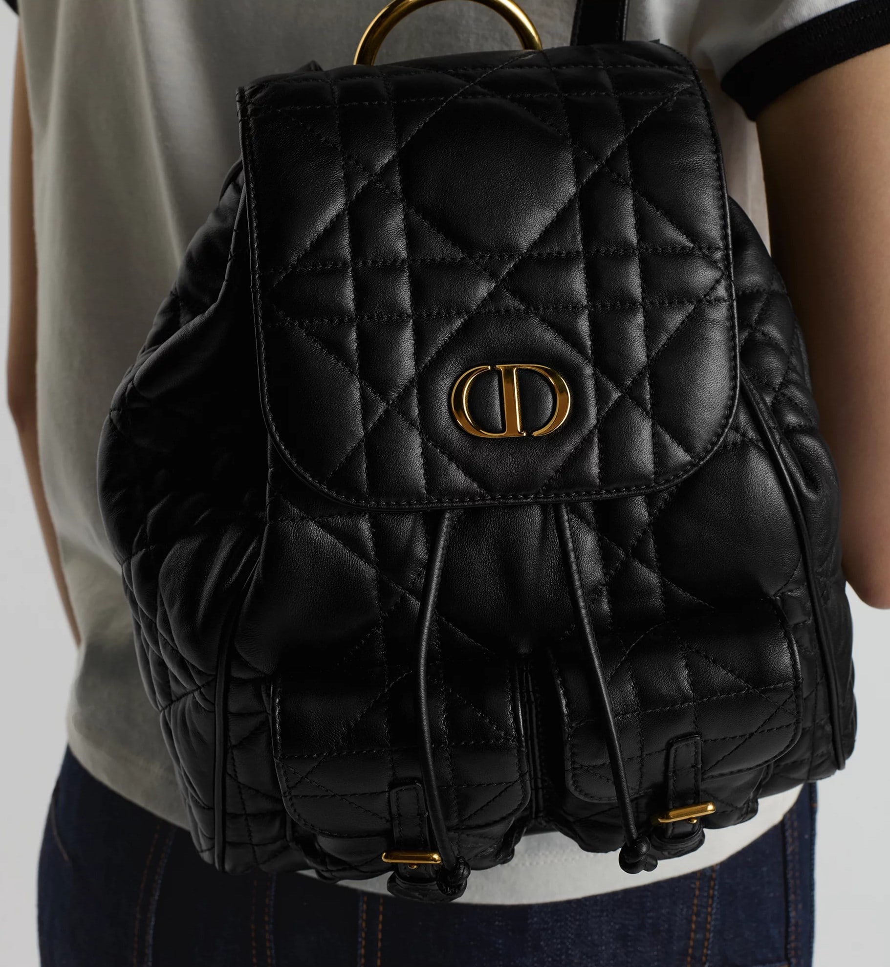 Ba lô Dior Medium Dior Caro Backpack Black Macrocannage Lambskin 1