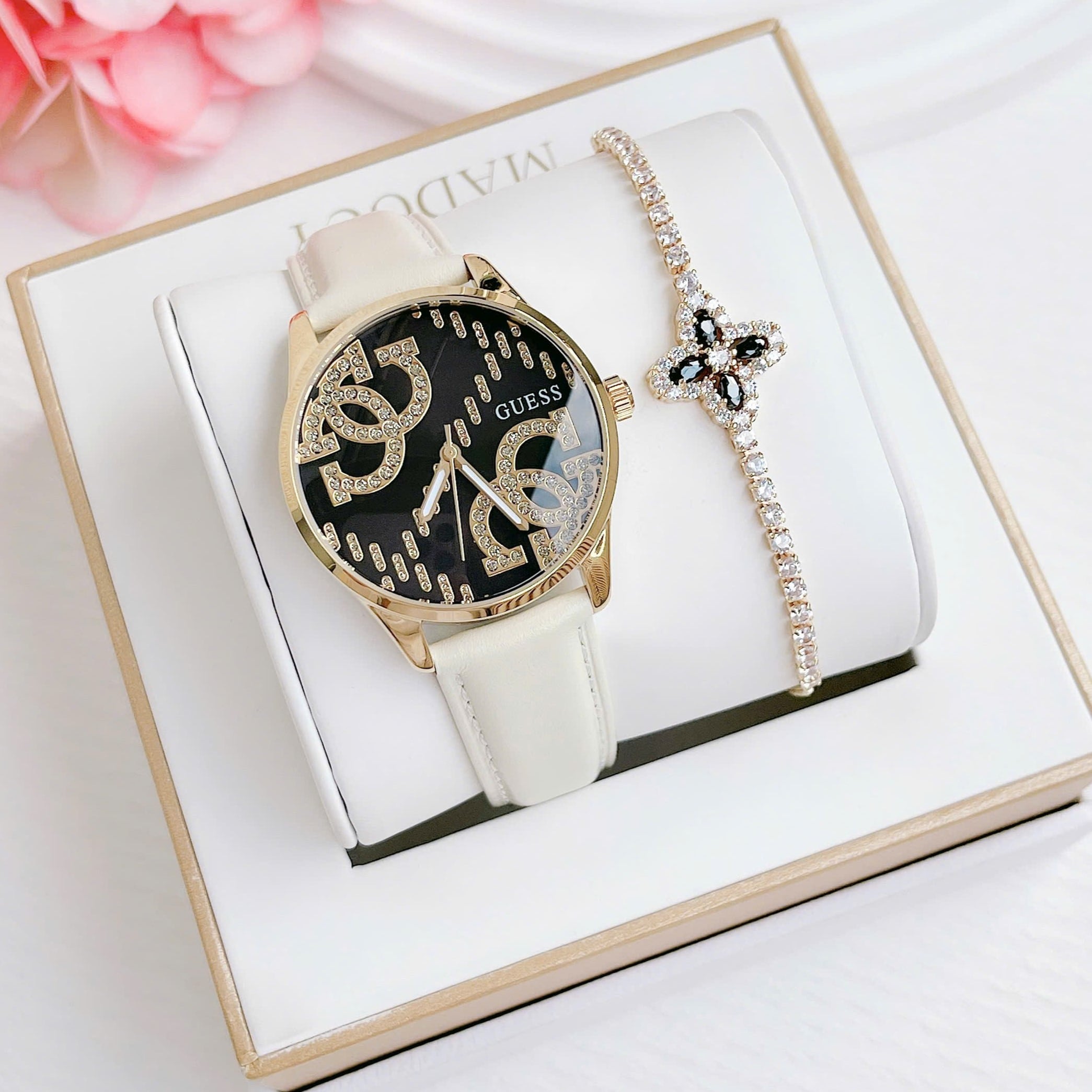 Đồng hồ đeo tay nữ Guess Ladies Black Gold Tone Analog Watch GW0755L3 6