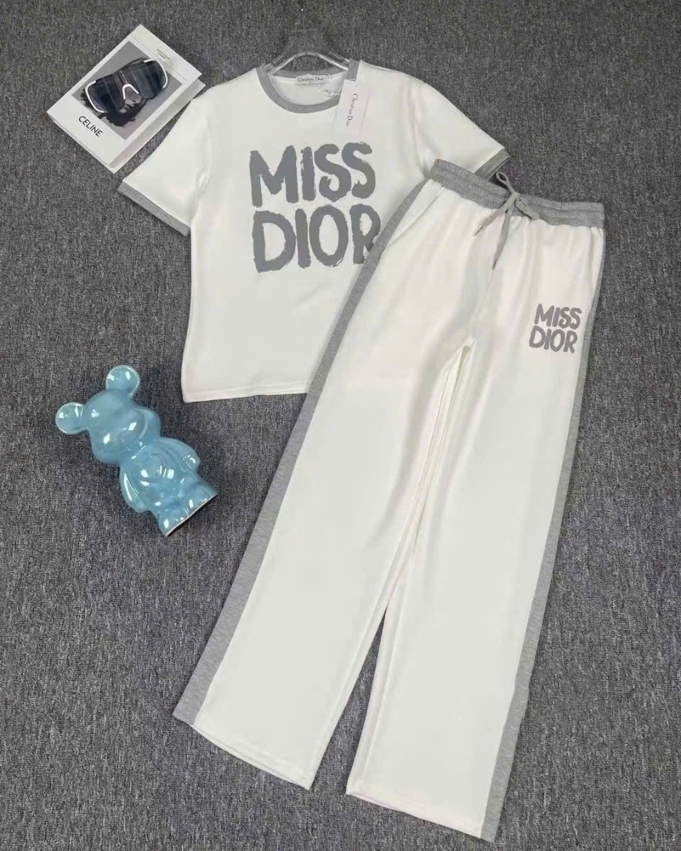 Set bộ nữ áo thun quần dài Miss Dior 10