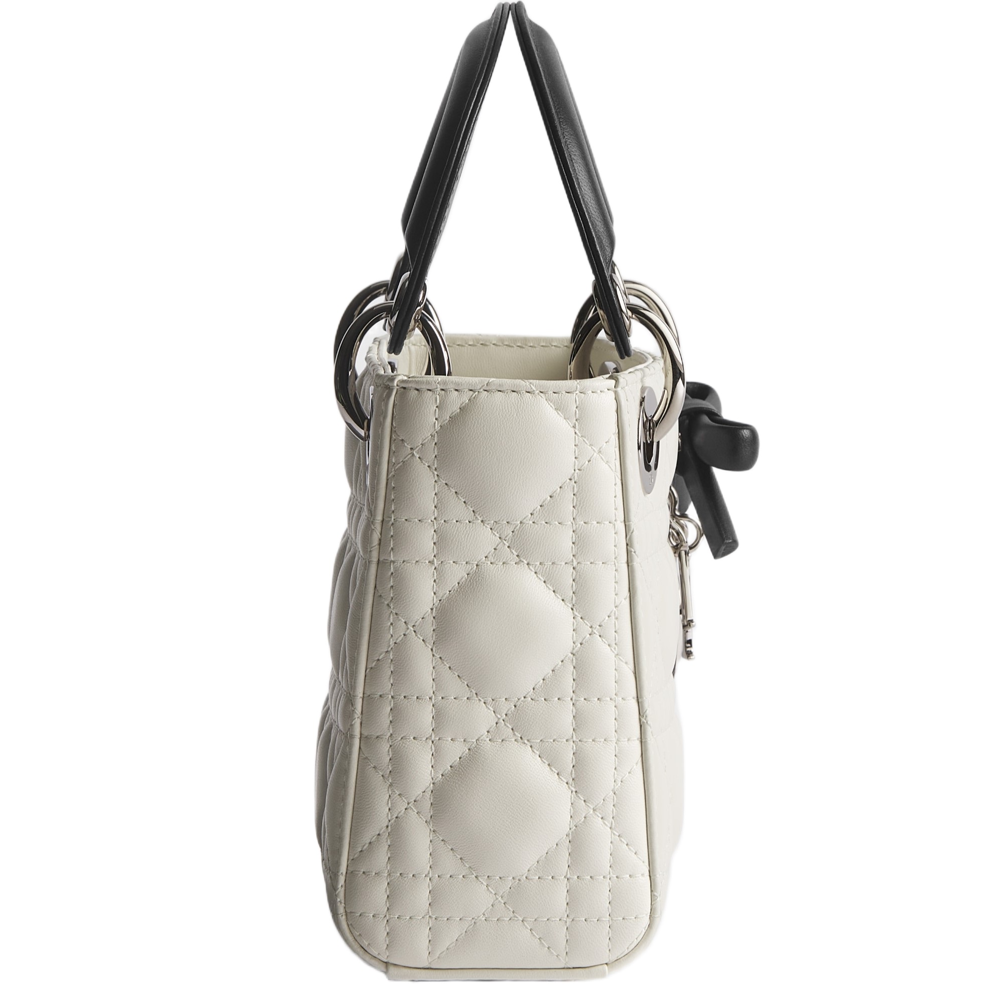 Túi xách trắng quai đen Mini Lady Dior Bag with Chain Latte and Black Cannage Lambskin 1