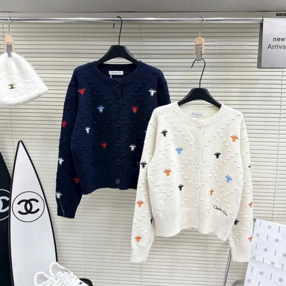 Áo len nữ tay dài Dior phom rộng tay dài họa tiết logo hãng 6