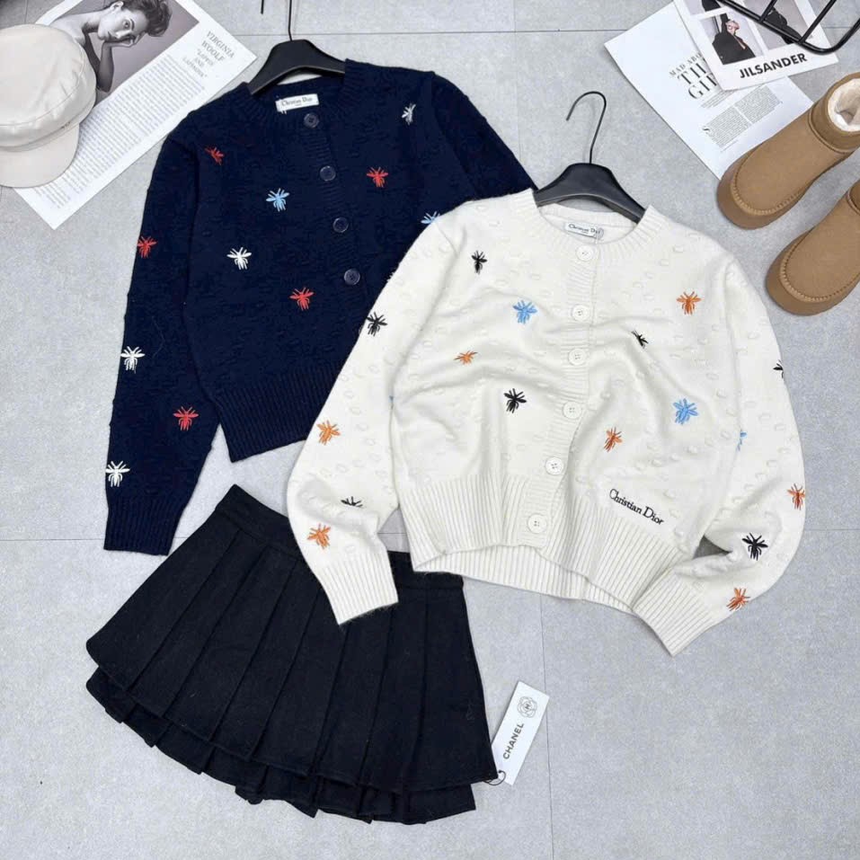 Áo len nữ tay dài Dior phom rộng tay dài họa tiết logo hãng 10