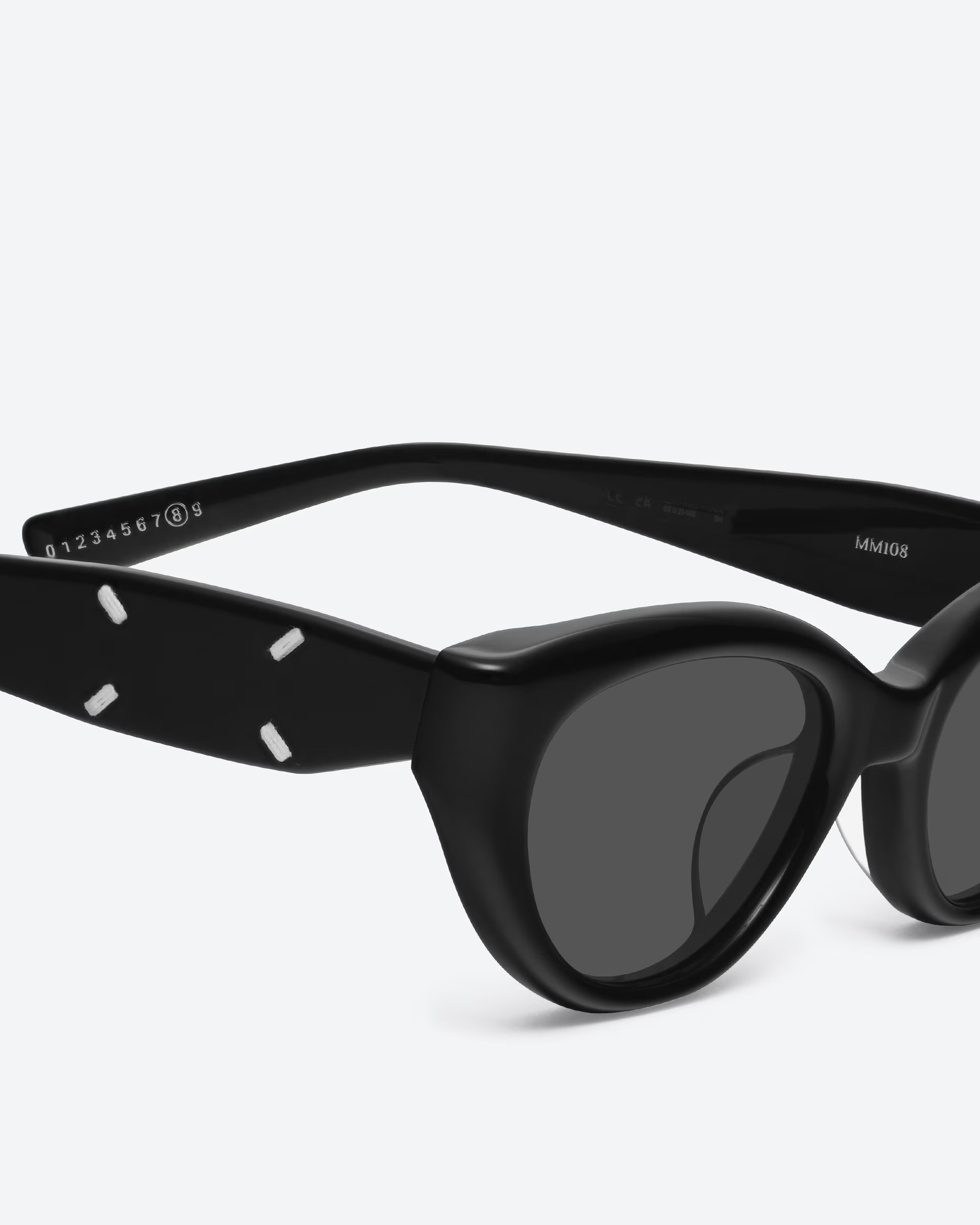 KÍNH MÁT GENTLE MONSTER MAISON MARGIELA MM108 01 BLACK LENSES CAT-EYE SHAPE BLACK ACETATE FRAME 2